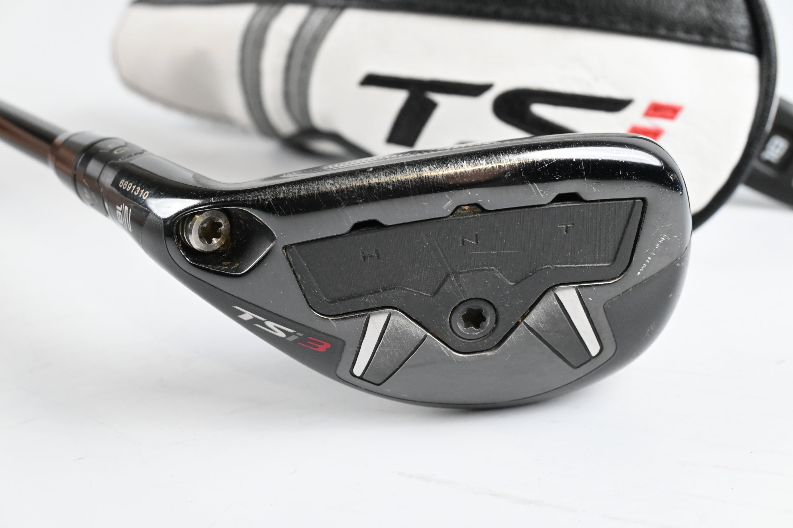 Left Hand Titleist TSi3 #2 Hybrid / 18 Degree / X-Flex HZRDUS Smoke Black RDX 90