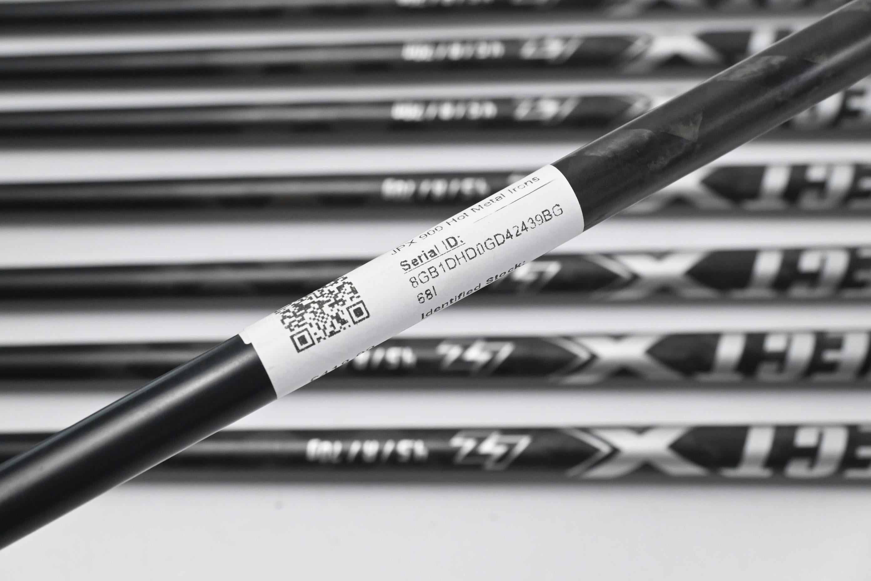 Mizuno JPX 900 Hot Metal Irons / 4-PW+GW / Regular Flex Project X LZ 70 Shafts