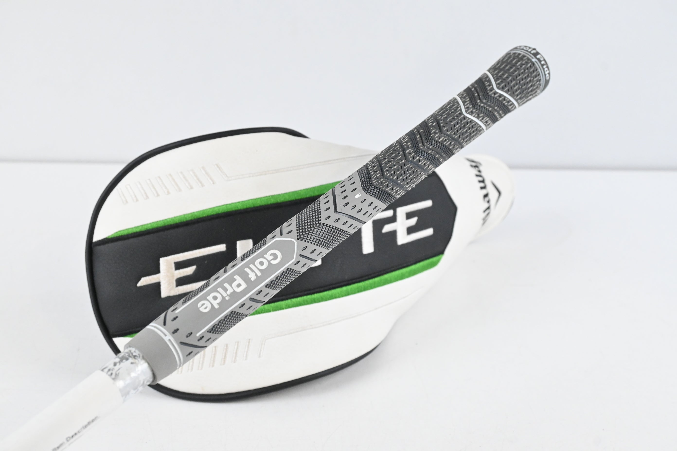 Callaway Elyte Driver / 9 Degree / Regular Flex Denali Charcoal 50 Shaft