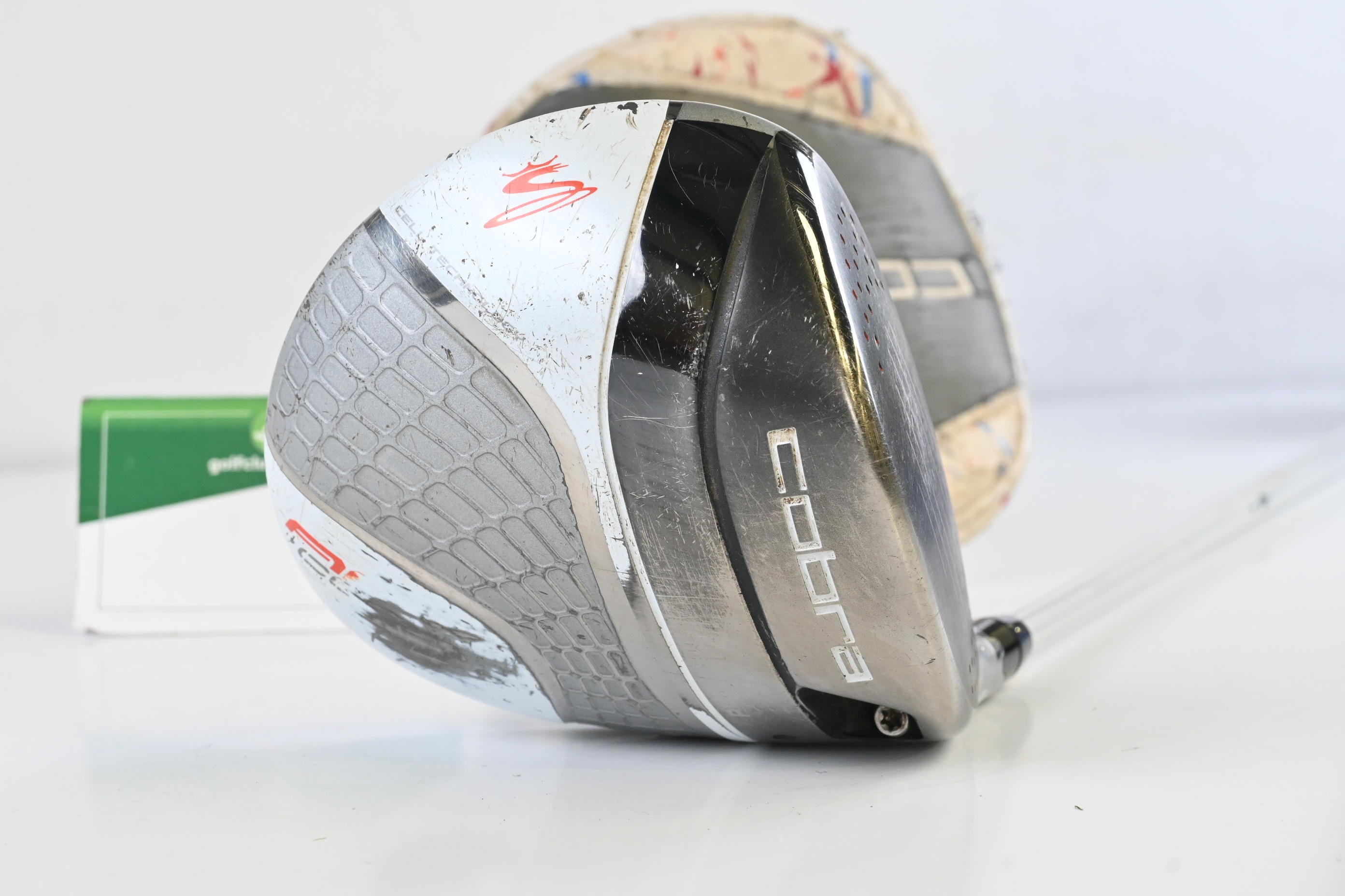 Cobra AMP Cell Driver / 10.5 Degree / Regular Flex Fujikura Fuel 57 Shaft