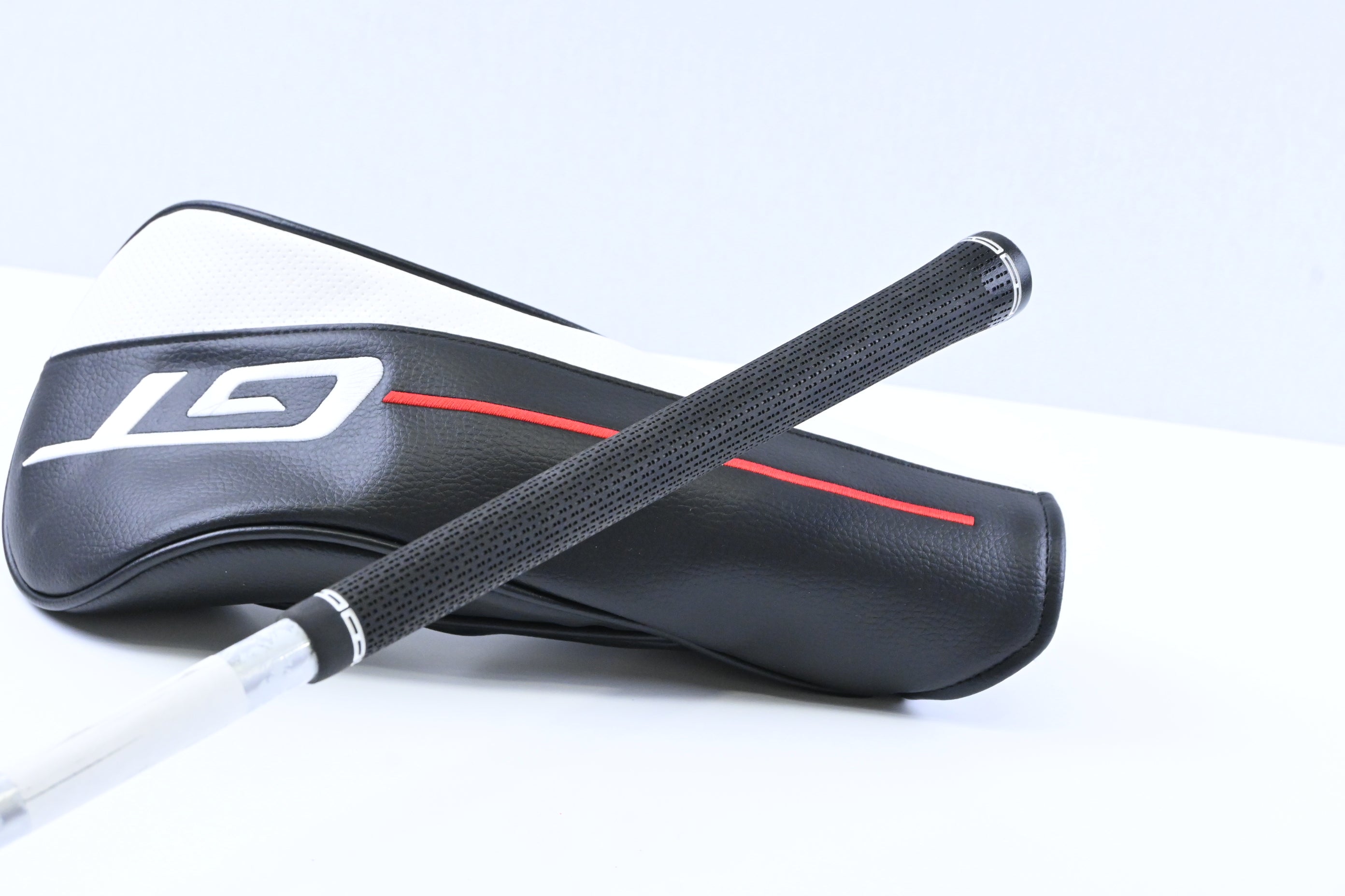 Titleist GT3 Driver / 10 Degree / Regular Flex Project X Denali Red 55 Shaft