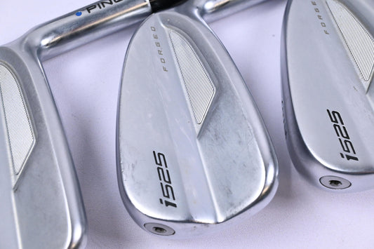 Ping i525 Irons / 4-PW / Blue Dot / Stiff Flex Dynamic Gold S300 Shafts