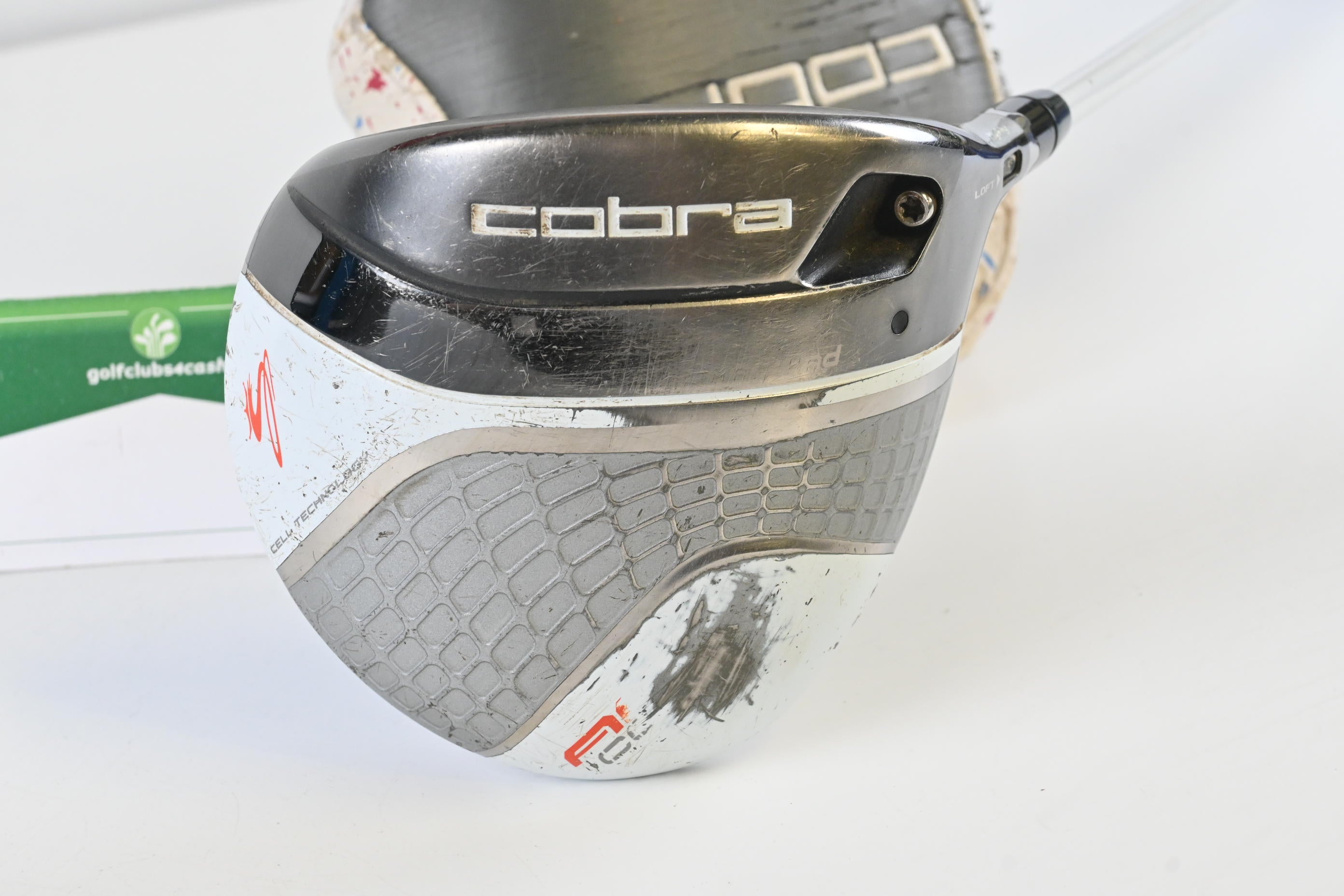 Cobra AMP Cell Driver / 10.5 Degree / Regular Flex Fujikura Fuel 57 Shaft