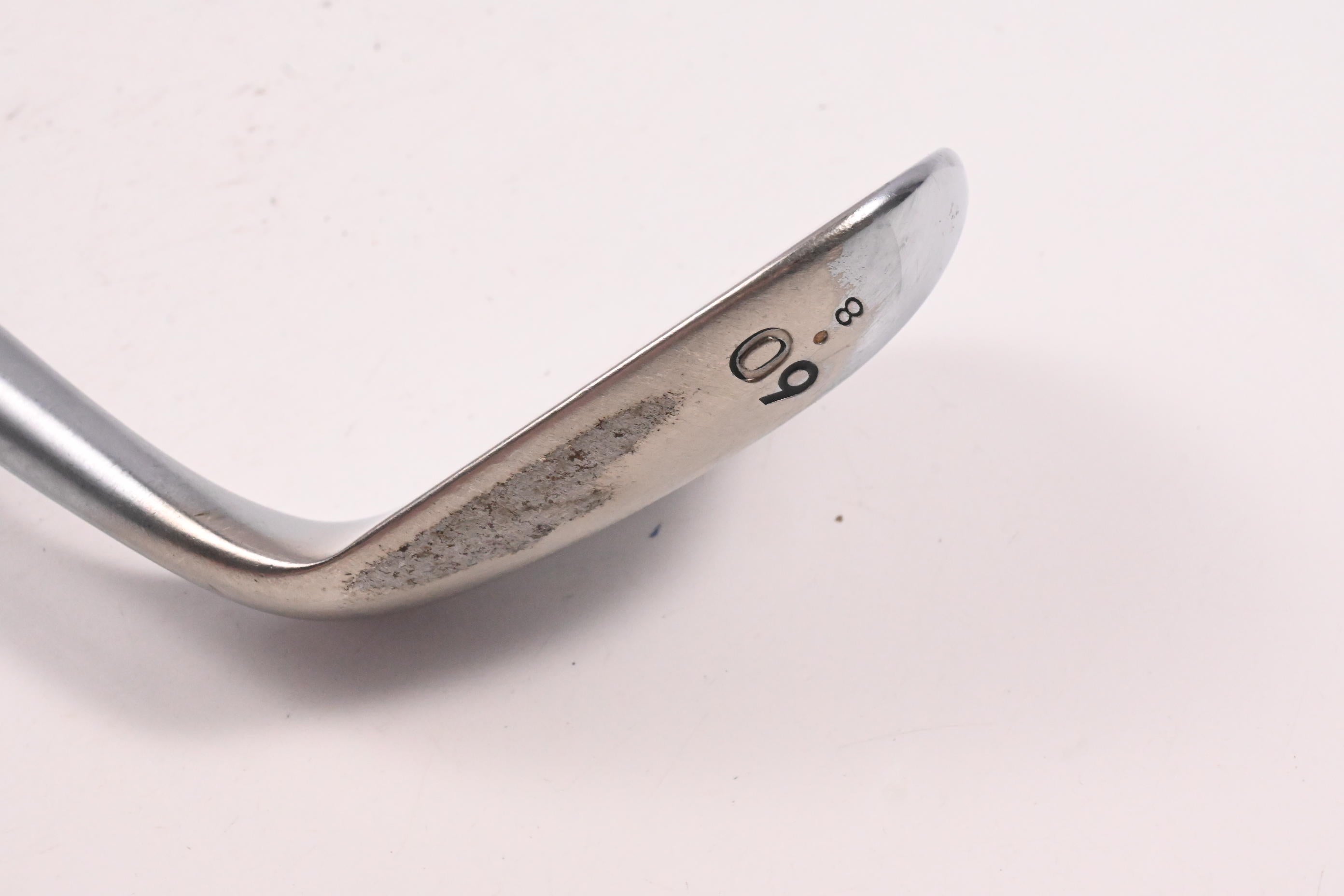 Left Hand Cleveland 588 RTX Lob Wedge / 60 Degree / Wedge Flex Dynamic Gold