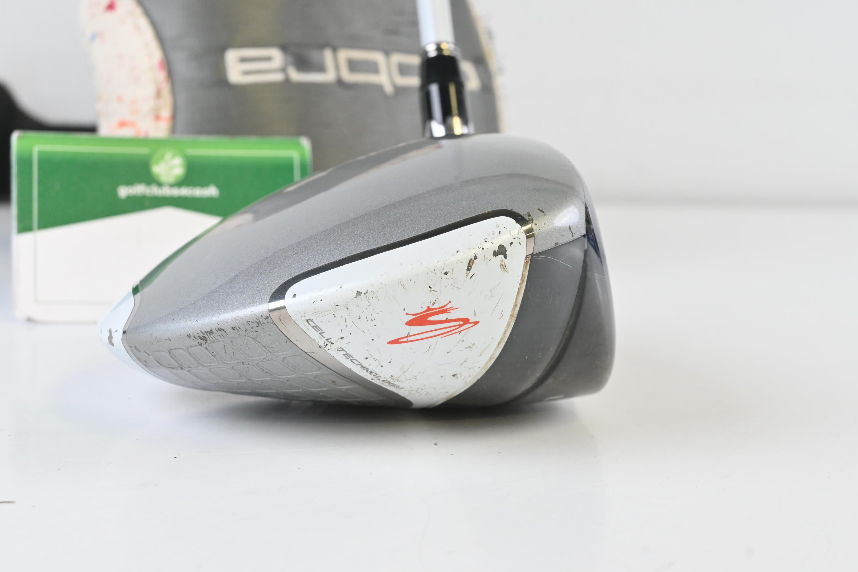 Cobra AMP Cell Driver / 10.5 Degree / Regular Flex Fujikura Fuel 57 Shaft