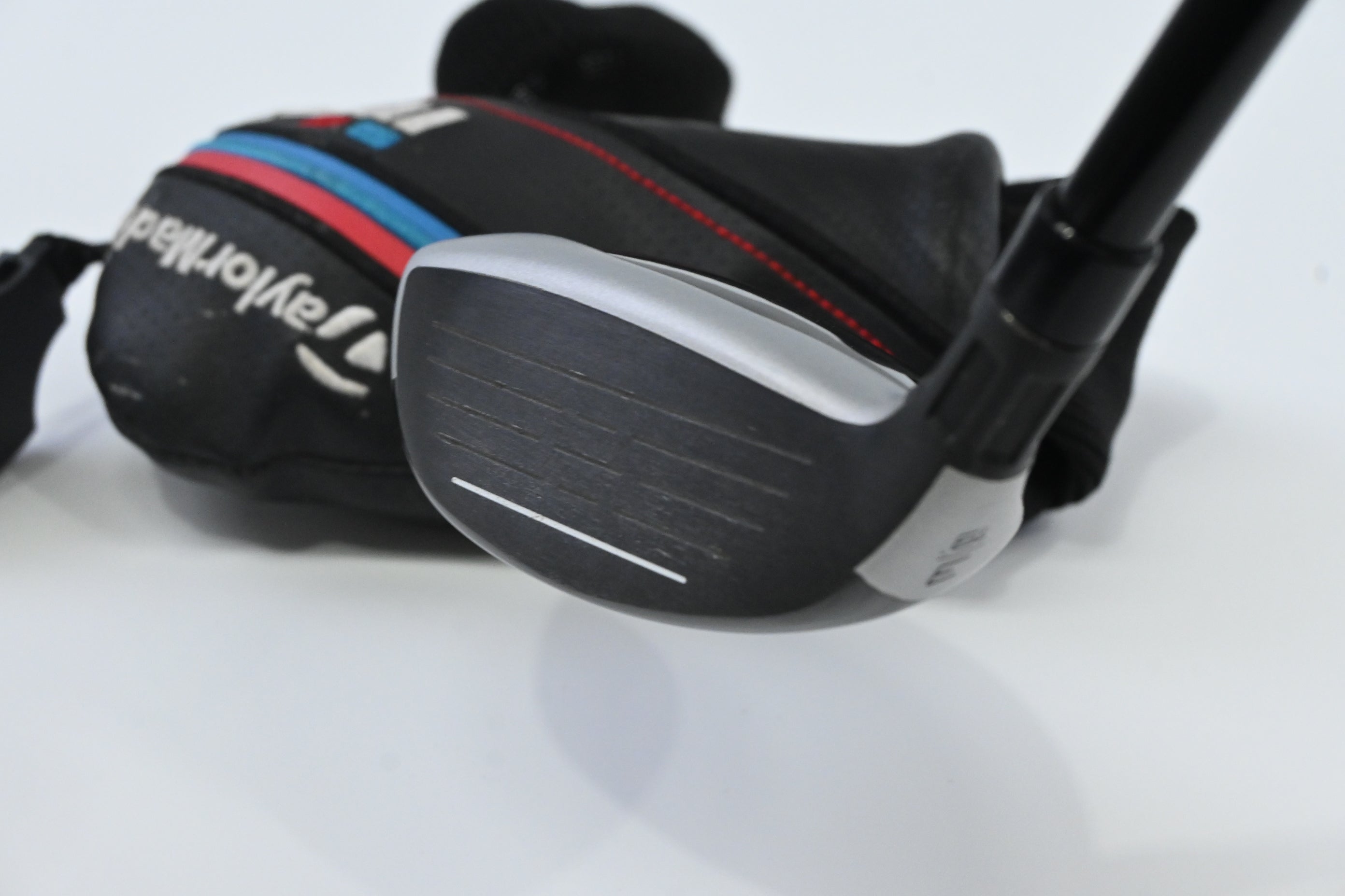 Taylormade M4 #3 Hybrid / 19 Degree / Senior Flex Fujikura Atmos Red 5 Shaft