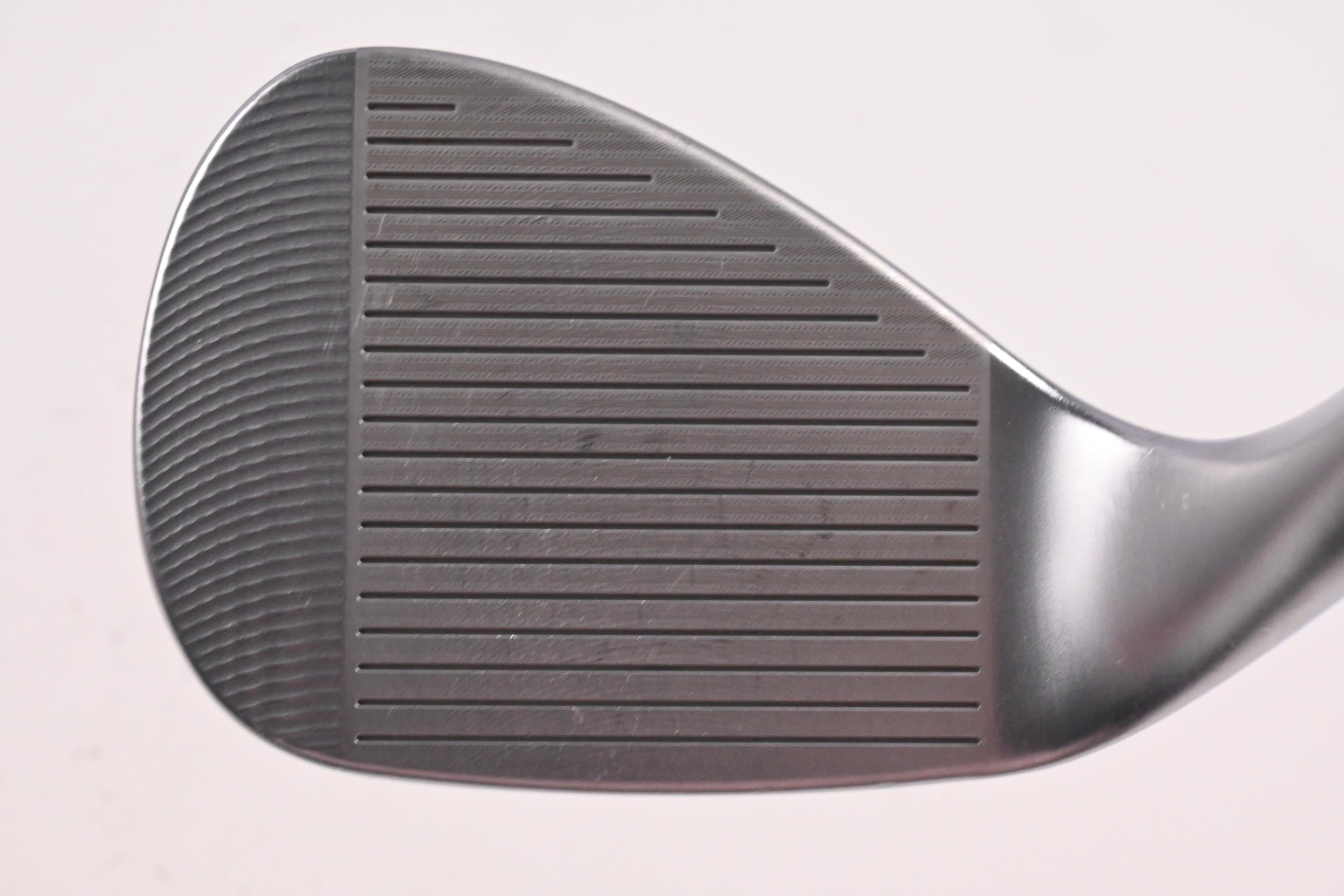 Cleveland RTZ Sand Wedge / 54 Degree / Wedge Flex Dynamic Gold Spinner Shaft
