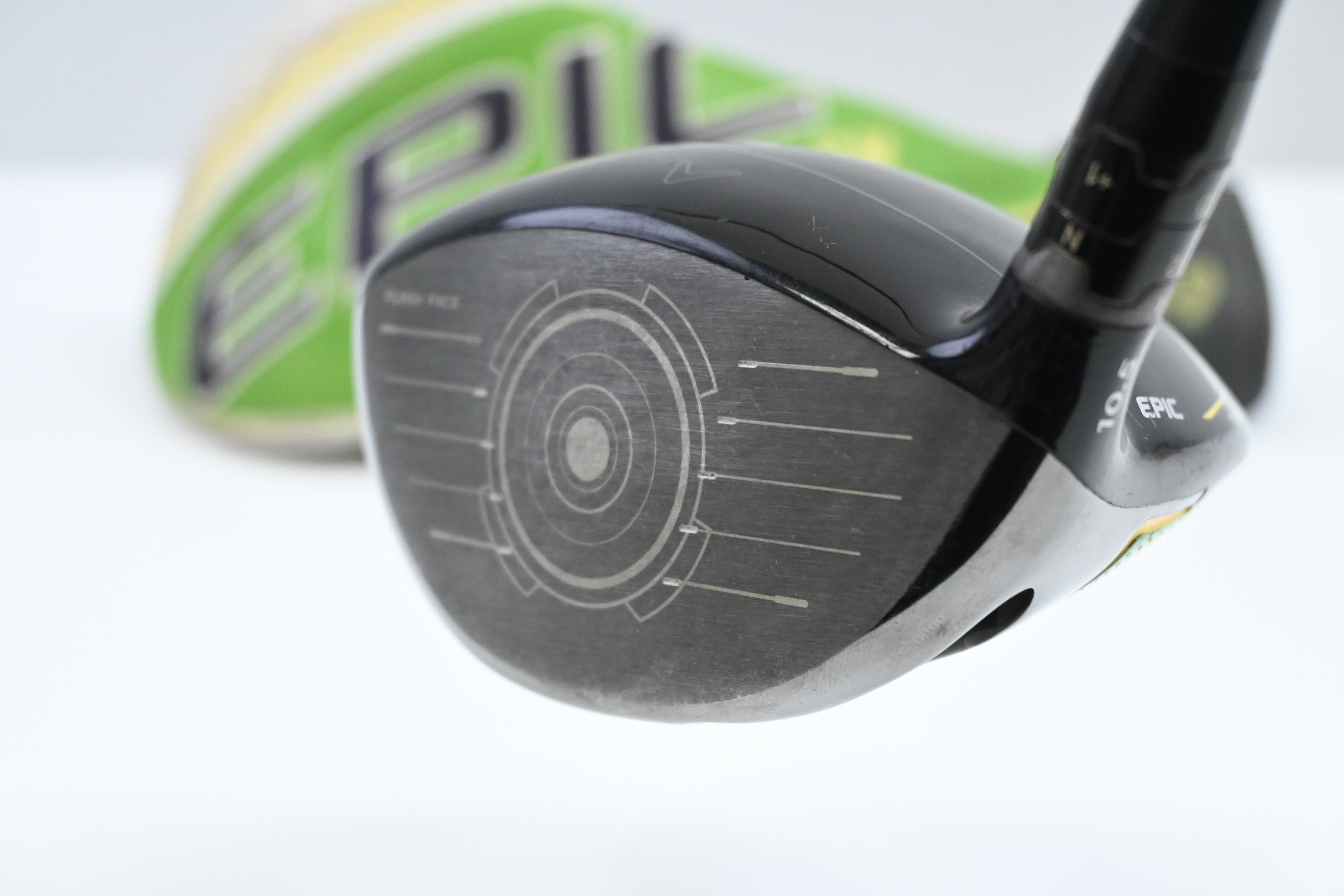Callaway Epic Flash Driver / 10.5 Degree / Regular Flex Evenflow Green 55