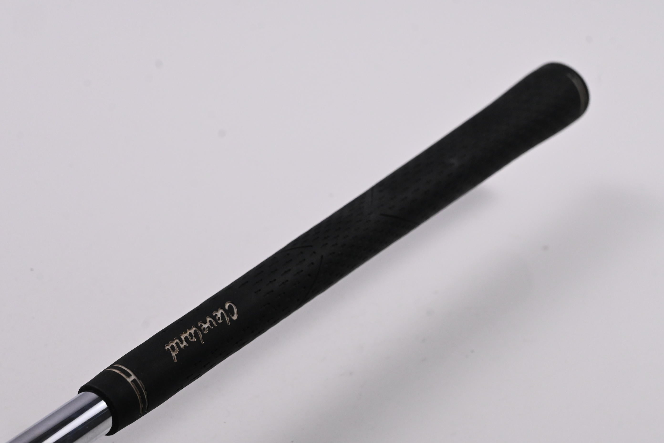 Cleveland 588 DSG Gap Wedge / 52 Degree / Wedge Flex Dynamic Gold Shaft