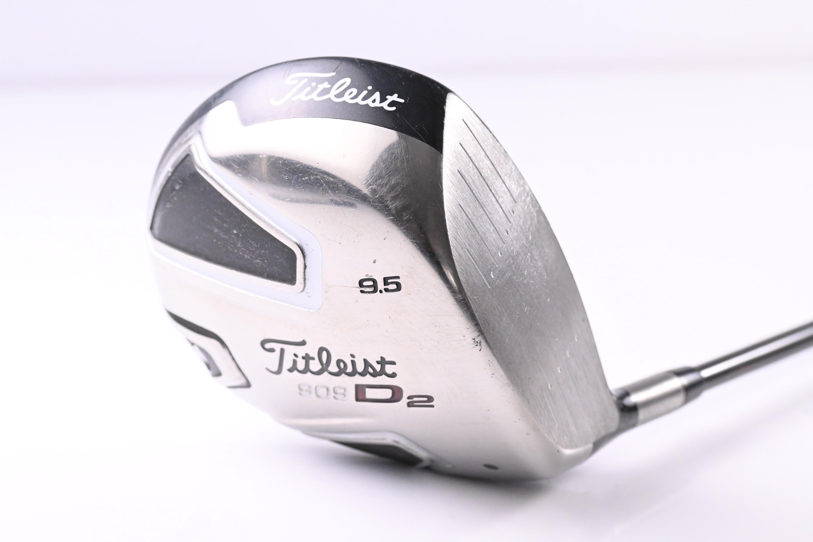 Titleist 909 D2 Driver / 9.5 Degree / Stiff Flex Aldila Voodoo Shaft