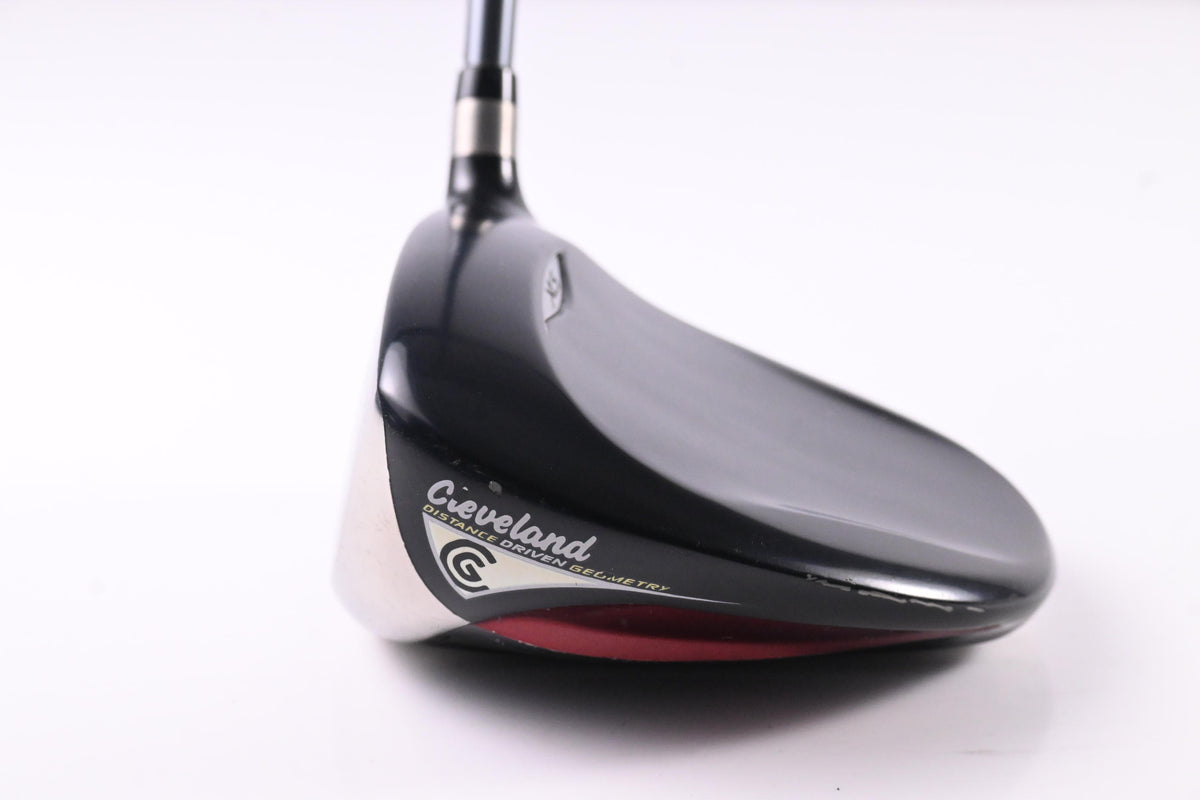Left Hand Cleveland HiBore XLS Driver / 9.5 Degree / Stiff Flex Fujikura Gold 60