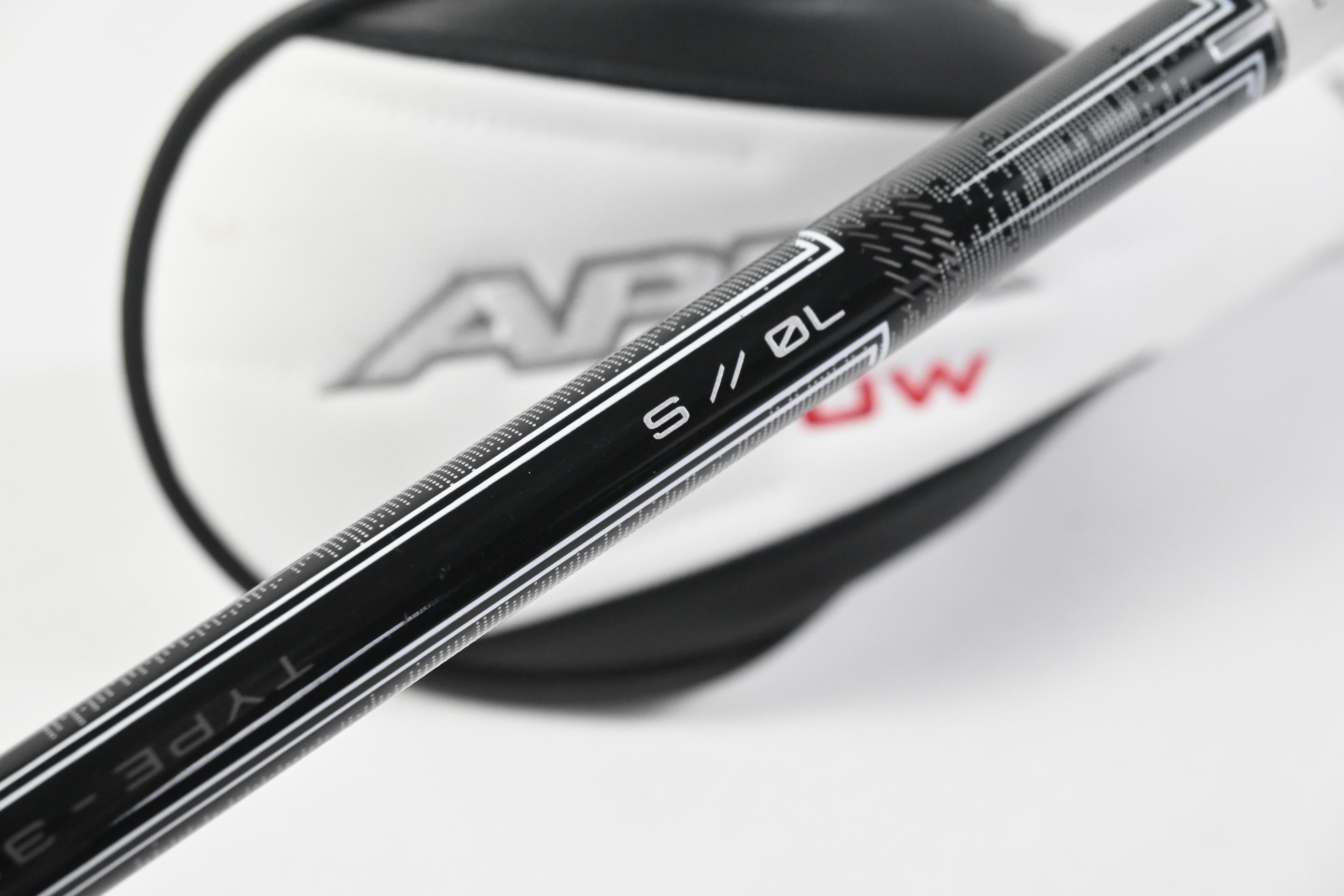 Callaway Apex UW 24 #3 Hybrid / 19 Degree / Stiff Flex MMT Black 70 Shaft