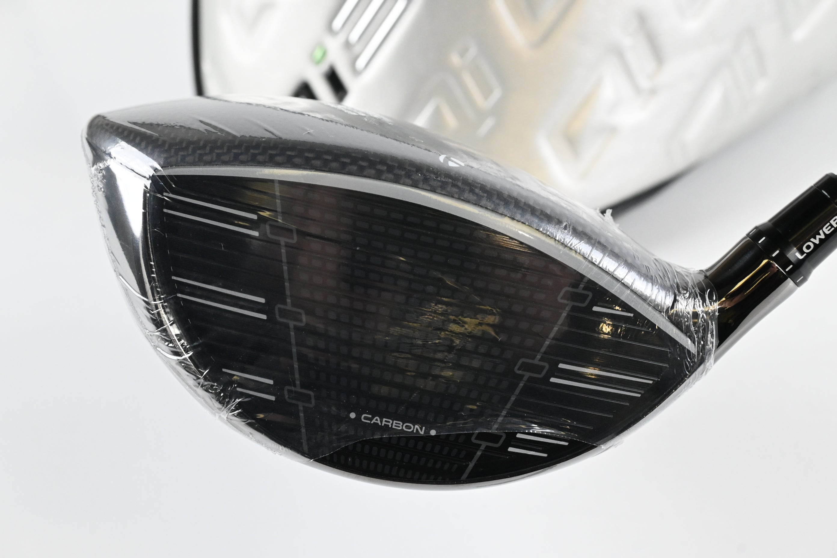 Taylormade Qi35 LS Driver / 9 Degree / Stiff Flex Kai'li Darkwaves White 60 Shaft