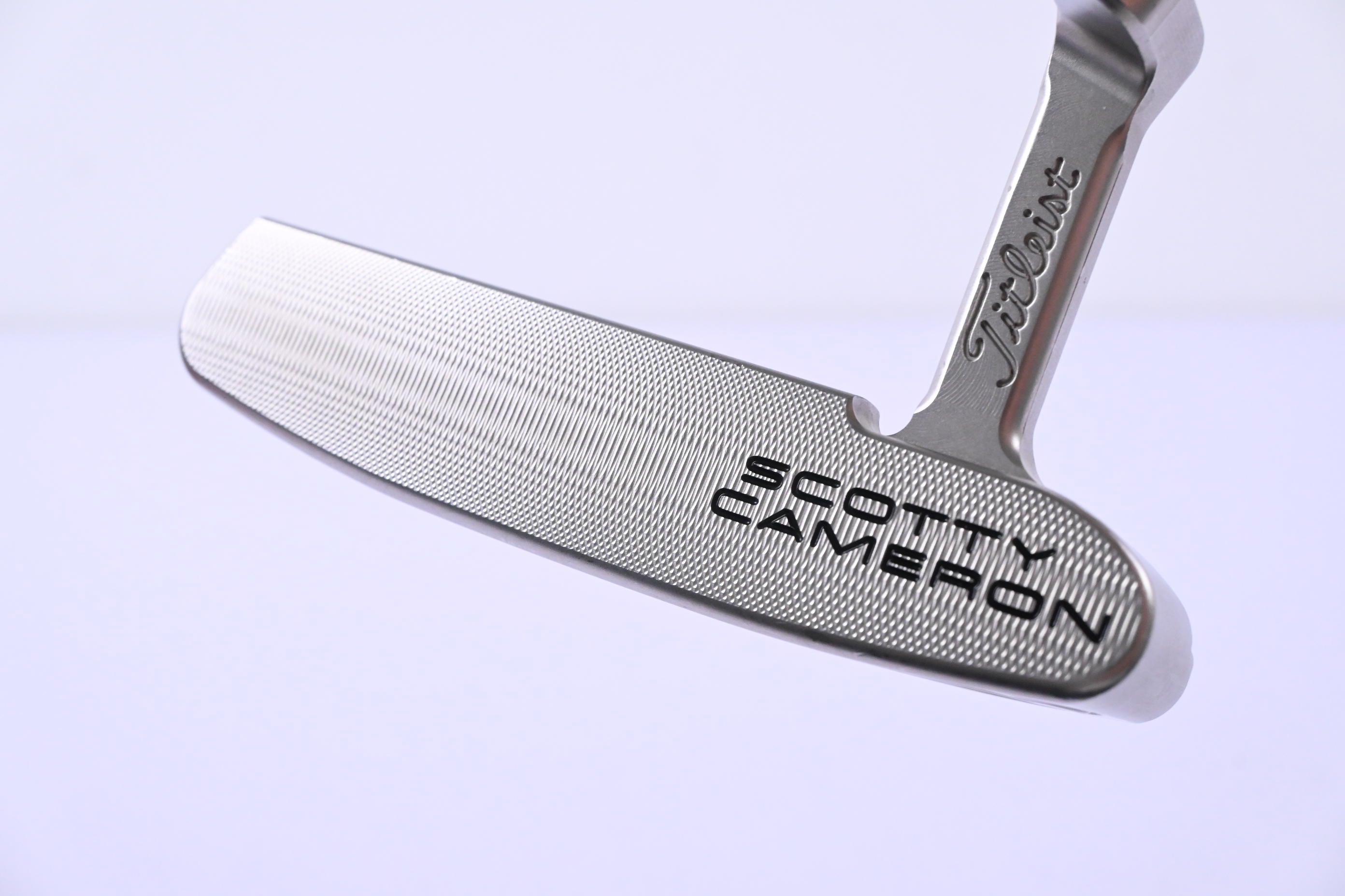 Scotty Cameron Special Select Newport Putter / 34 Inch