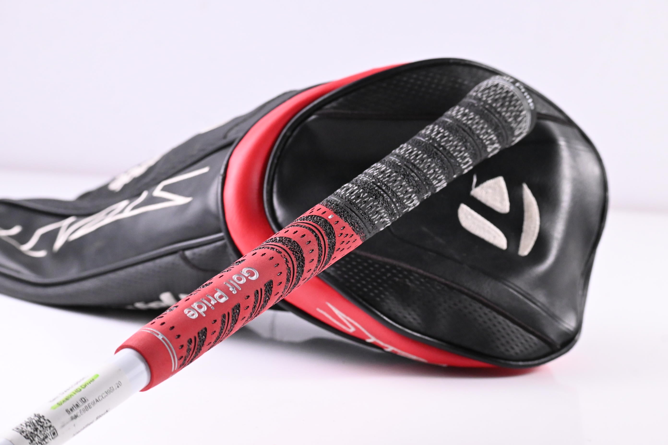 Taylormade Stealth HD Driver / 9 Degree / Regular Flex Air Speeder 45 Shaft