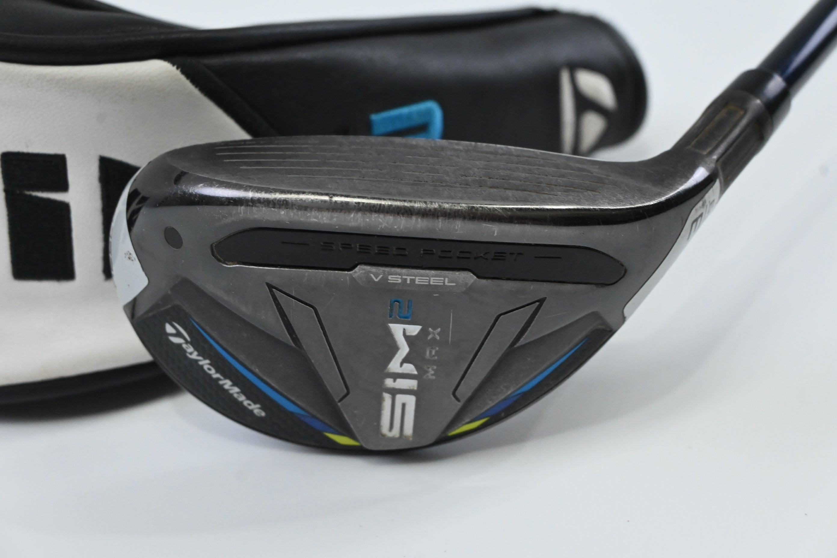 Taylormade SIM2 Max #3 Hybrid / 19 Degree / Regular Flex Fujikura Ventus Blue 6