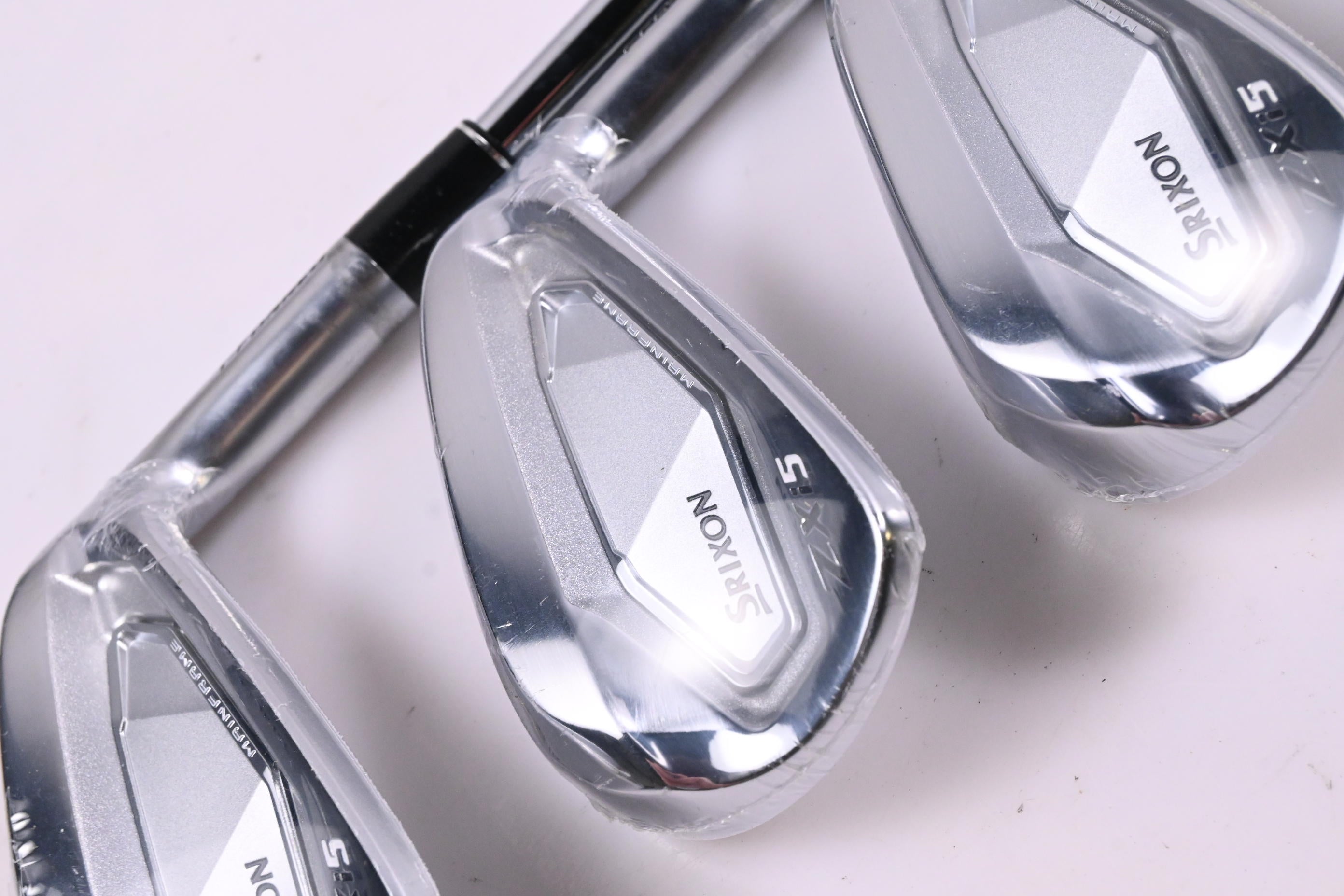 Srixon ZXI5 Irons / 7-PW / Stiff Flex N.S.Pro Modus³ Tour 105 Shafts