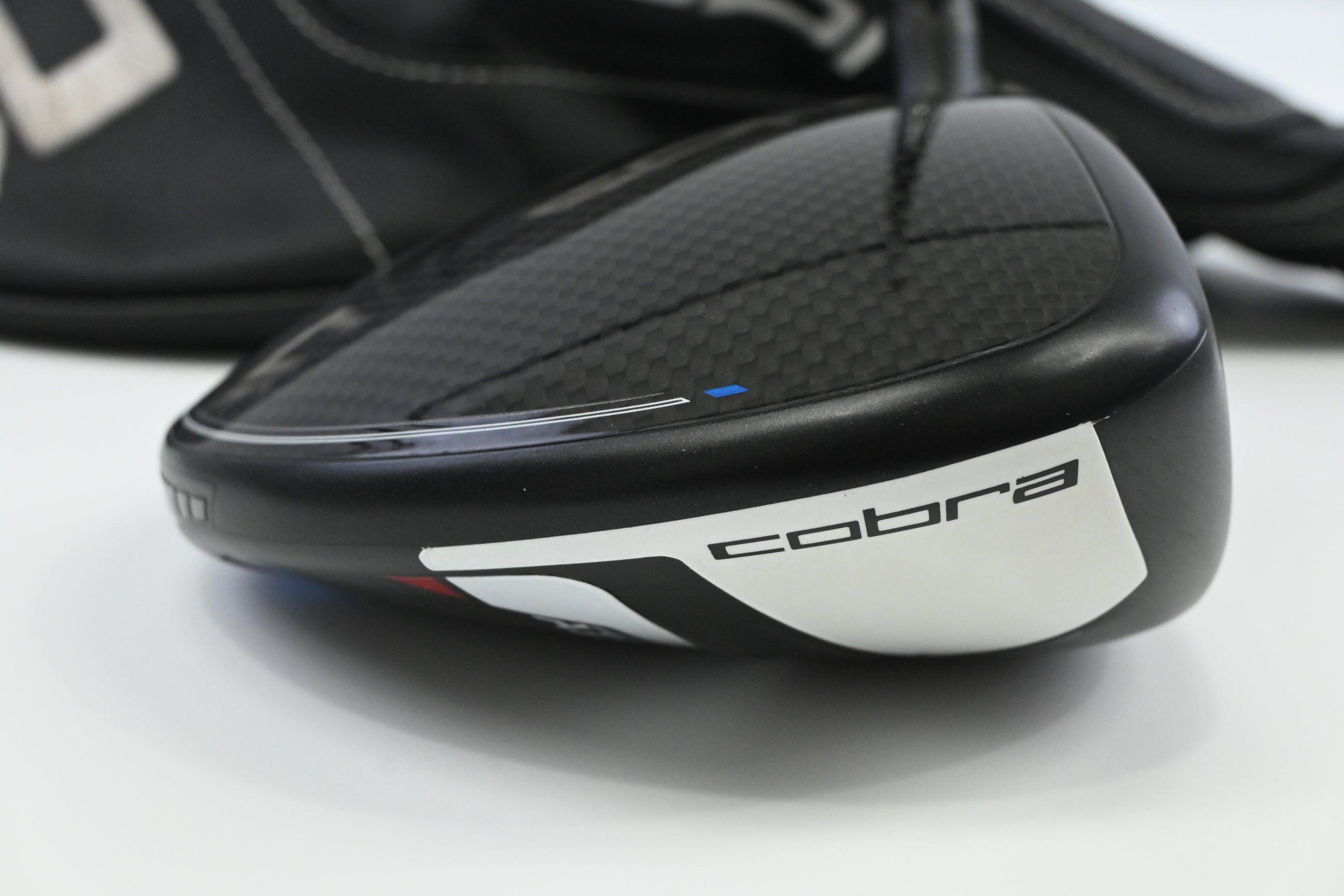 Cobra Aerojet Max Driver / 10.5 Degree / Stiff Flex Kai'li White 60 Shaft