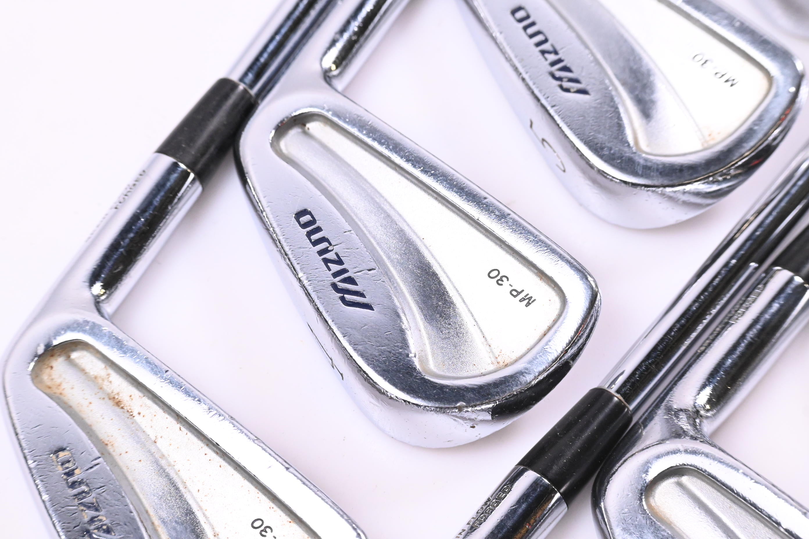 Mizuno MP-30 Irons / 3-PW / Regular Flex Dynamic Gold R300 Shafts