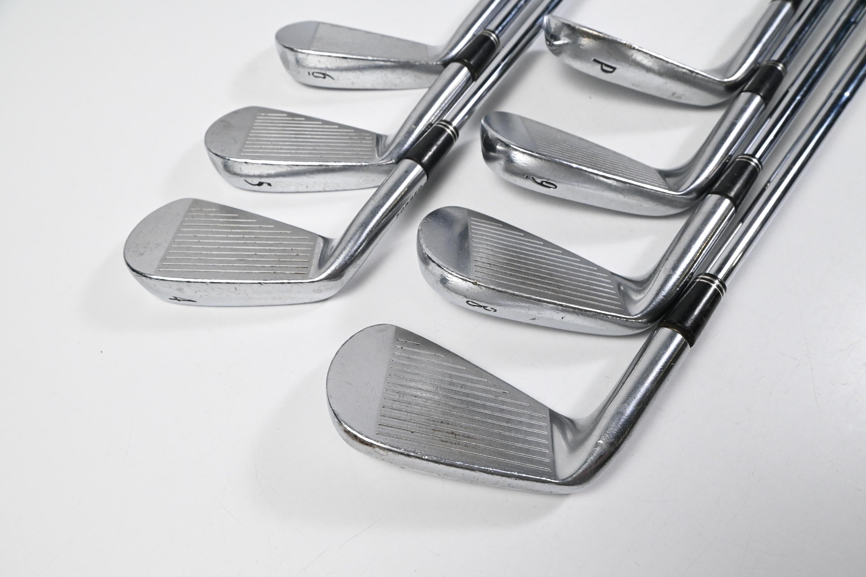 Srixon Z-765 Irons / 4-PW / Stiff Flex Dynamic Gold Steel Shaft