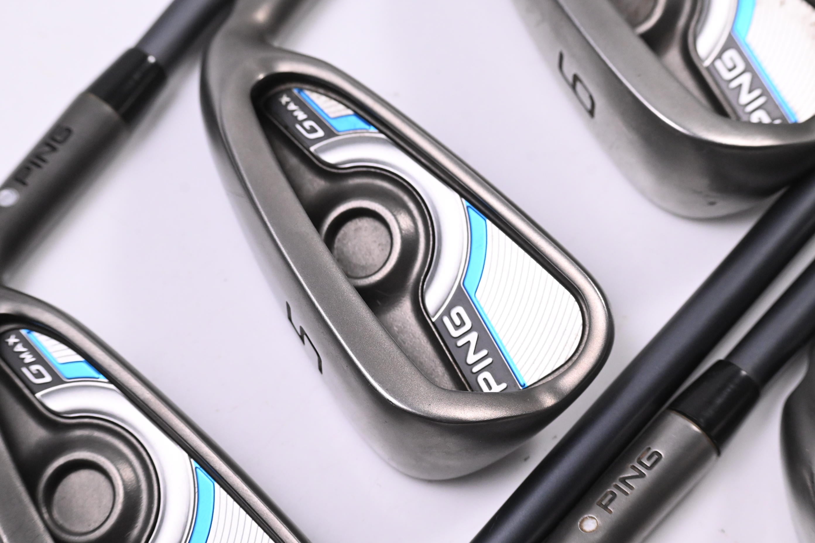 Ping GMax Irons / 4-PW / White Dot / Regular Flex Ping CFS 70 Shafts
