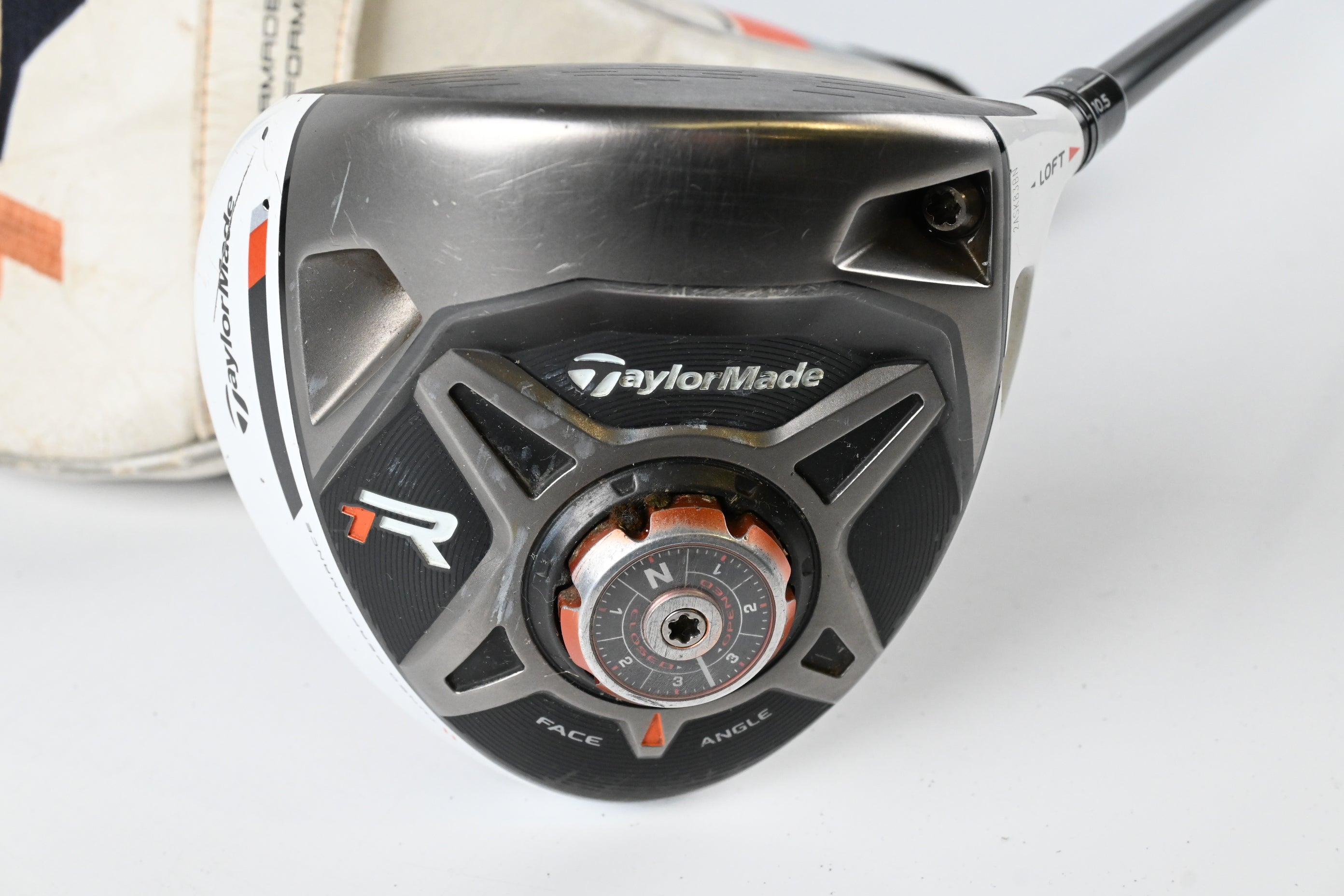 Taylormade R1 Driver / 8-12 Degree / Regular Flex Aldila RIP Phenom 55 Shaft