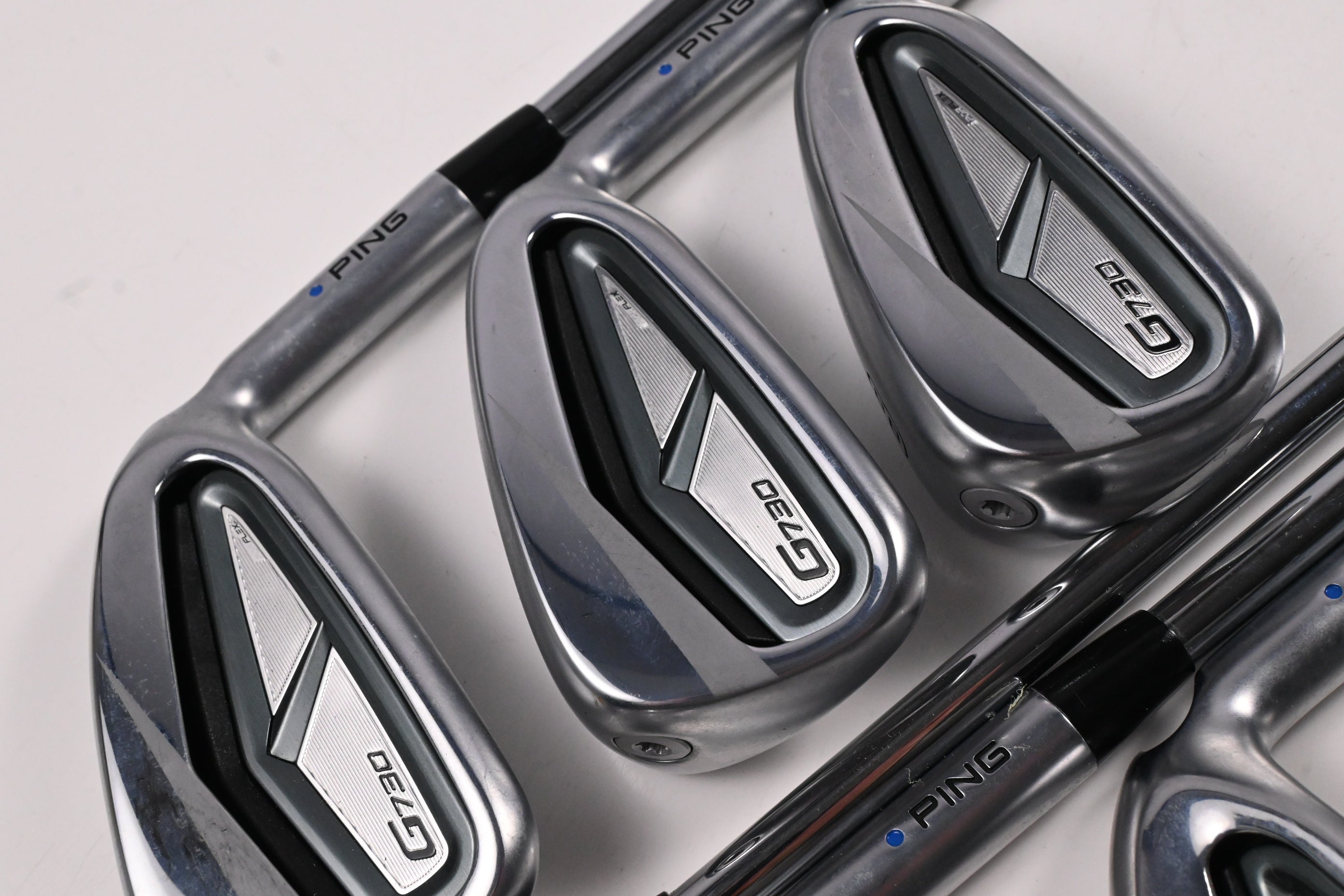 Ping G730 Irons / 6-PW+UW+56° / Blue Dot / Regular Flex Ping AWT 2.0 Shafts