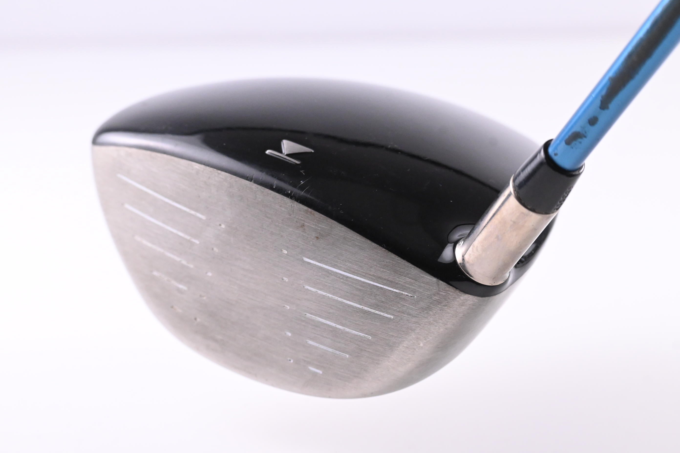 Titleist 907 D1 Driver / 9.5 Degree / Stiff Flex Aldila VS Proto 65 Shaft