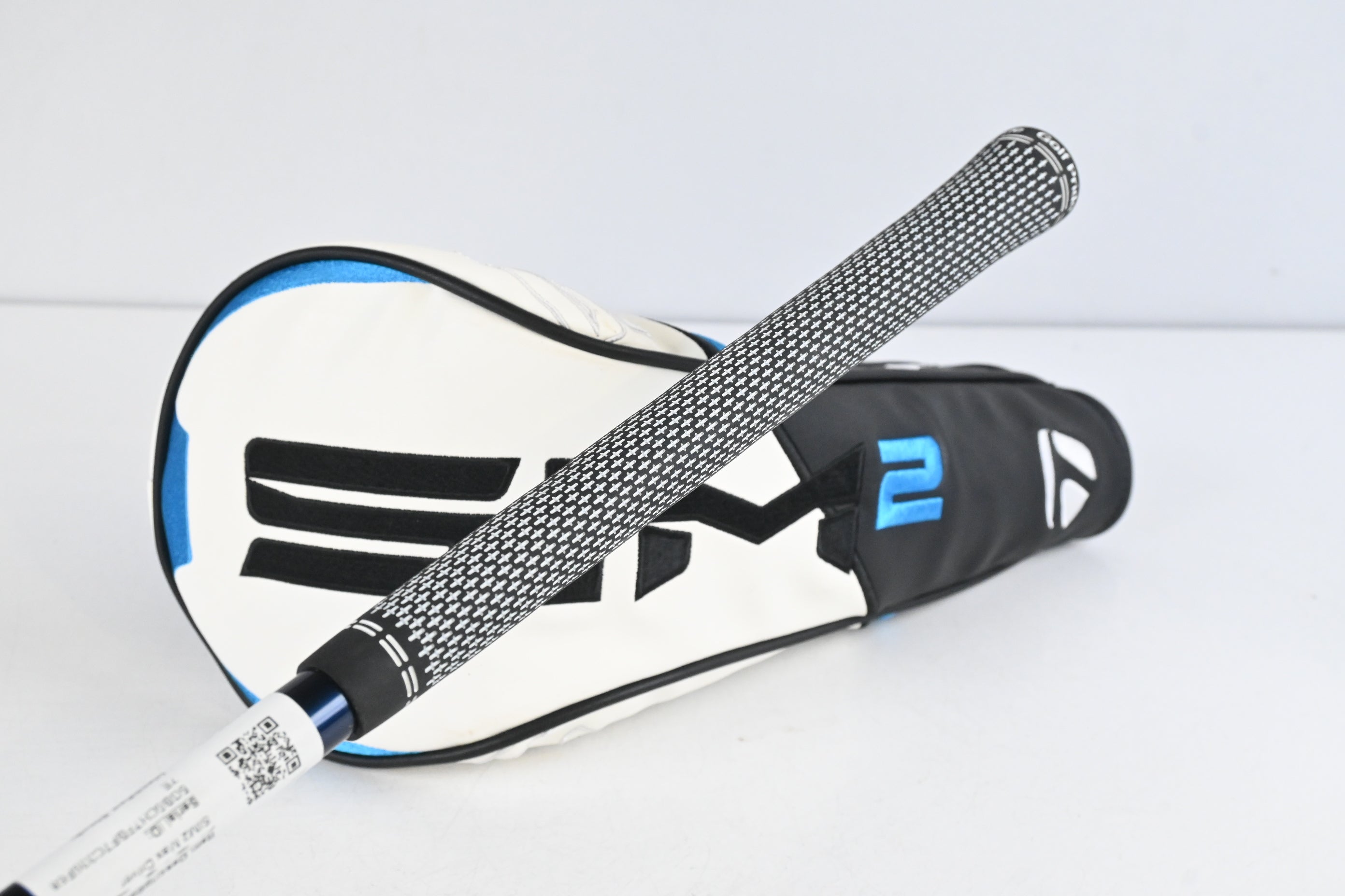 Taylormade SIM2 Max Driver / 12 Degree / Senior Flex Fujikura Ventus Blue 5