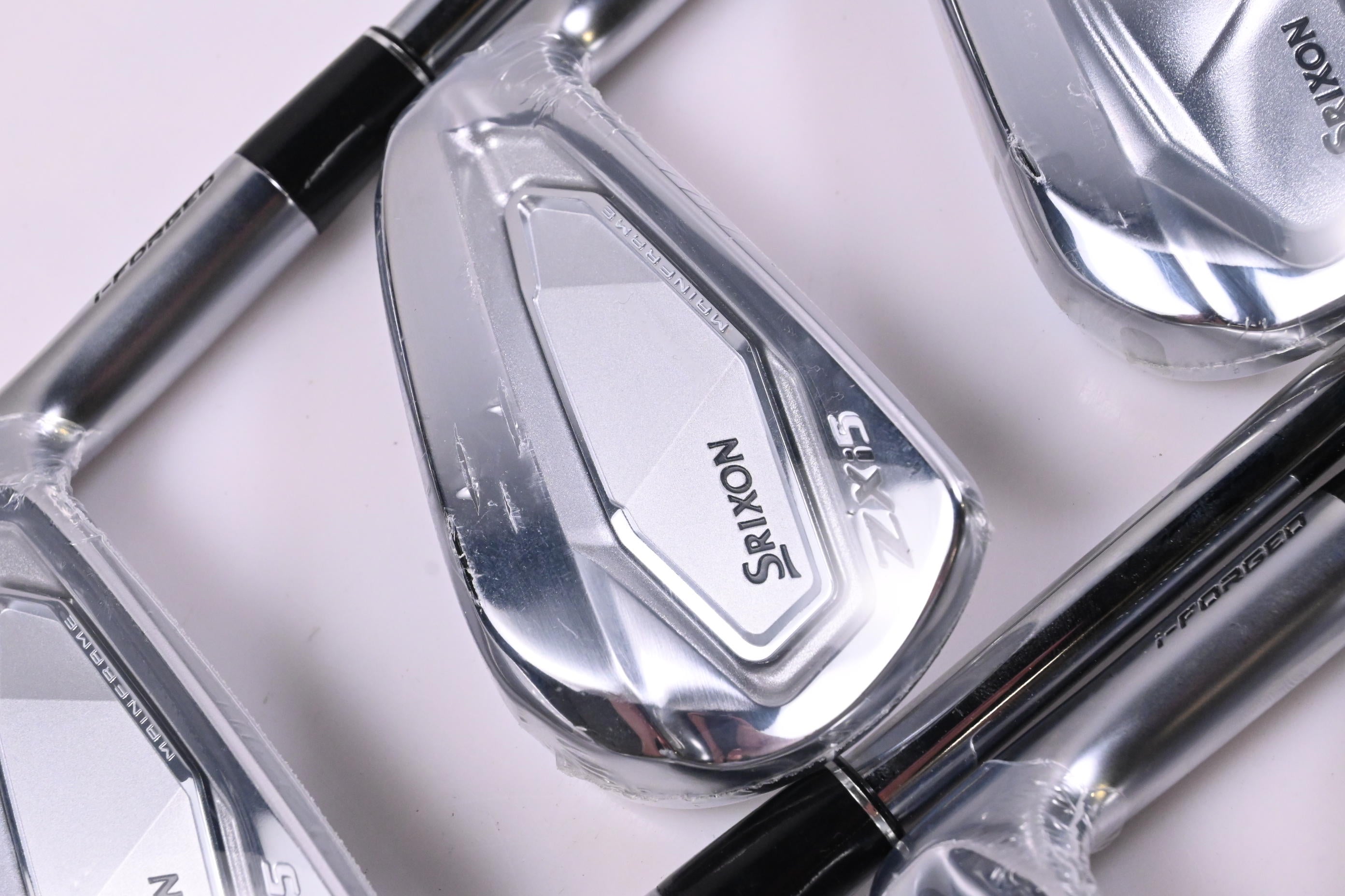 Srixon ZXI5/ZXI7 Irons / 5-PW / Regular Flex Dynamic Gold Mid 100 R300