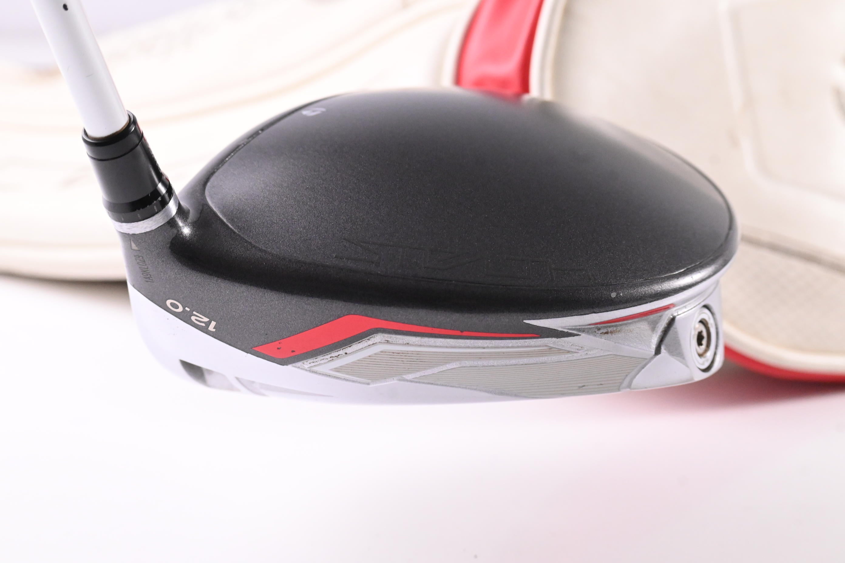 Ladies Taylormade Stealth Driver / 12 Degree / Ladies Flex Aldila Ascent 45