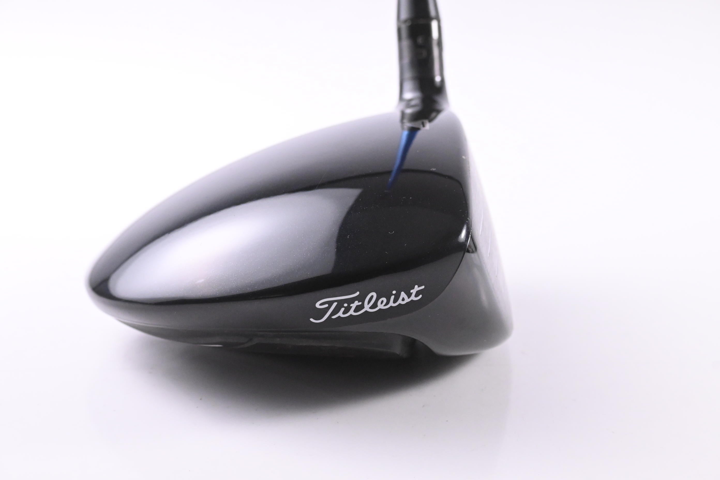 Titleist 915 D2 Driver / 10.5 Degree / Regular Flex Oban Devotion 45 Shaft