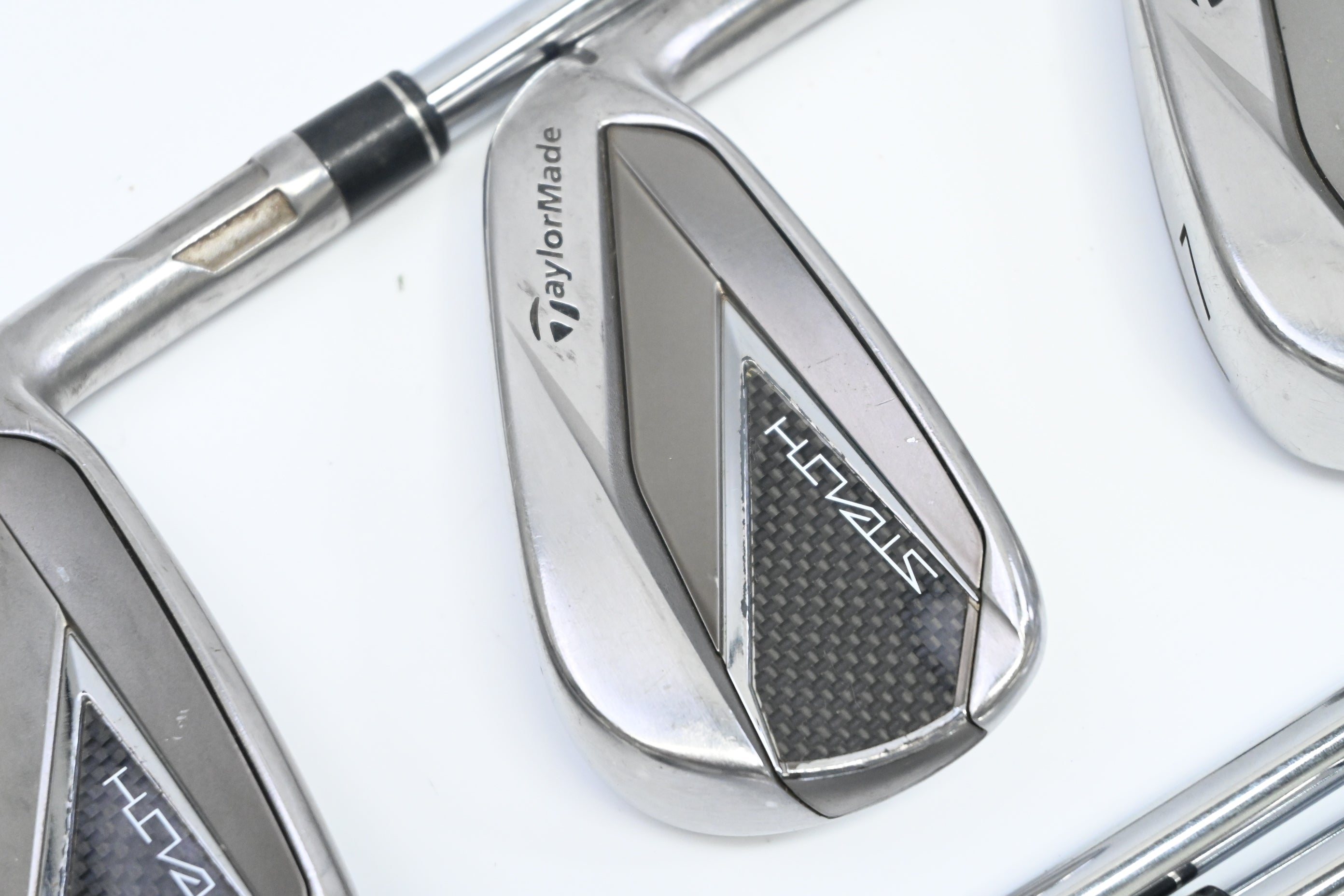 Taylormade Stealth Irons / 5-PW+AW / Regular Flex KBS Max MT 85 Shafts