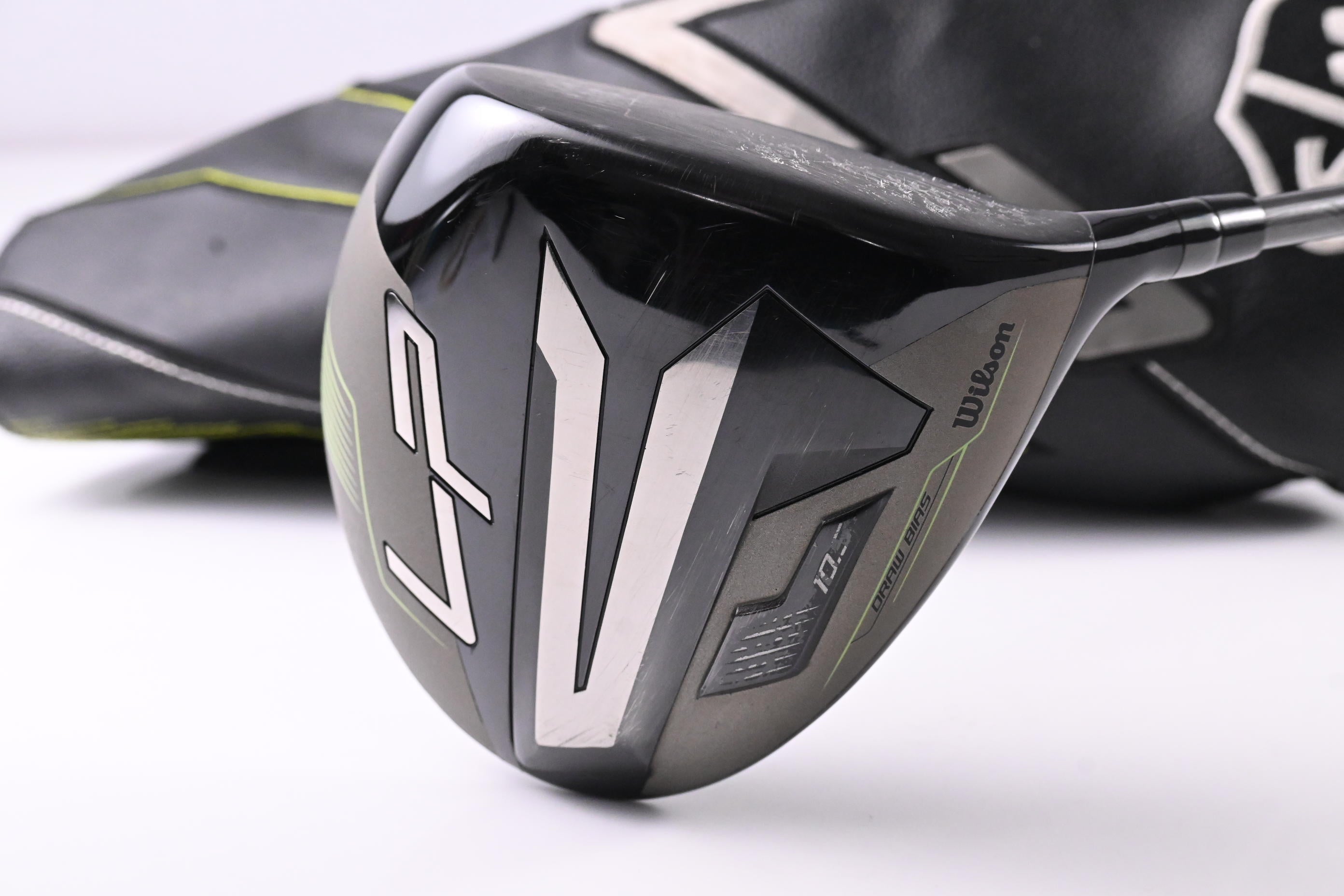 Wilson Launch Pad 2022 Driver / 10.5 Degree / Regular Flex EvenFlow 55 Shaft