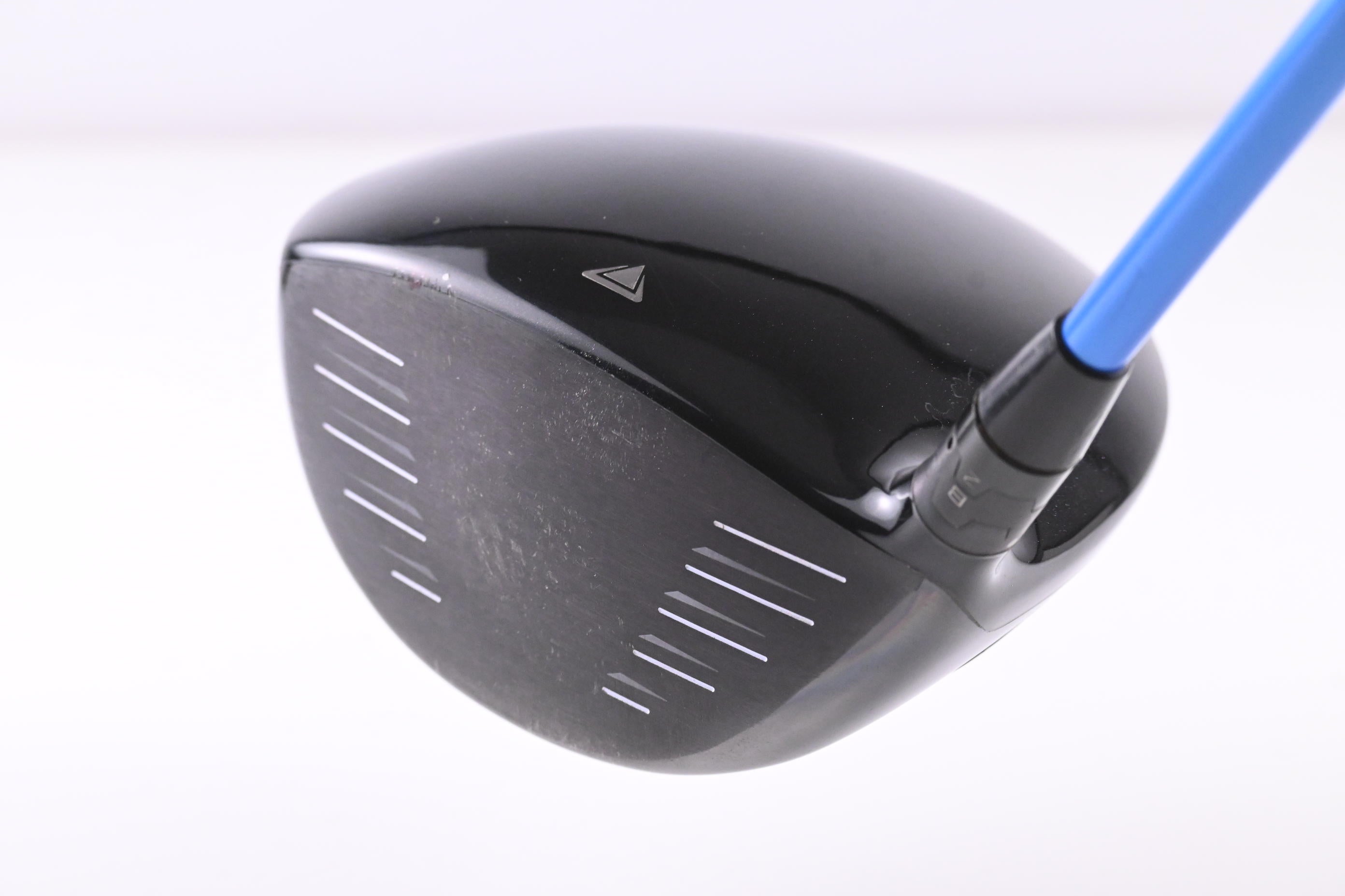 Titleist 915 D2 Driver / 10.5 Degree / Regular Flex Oban Devotion 45 Shaft