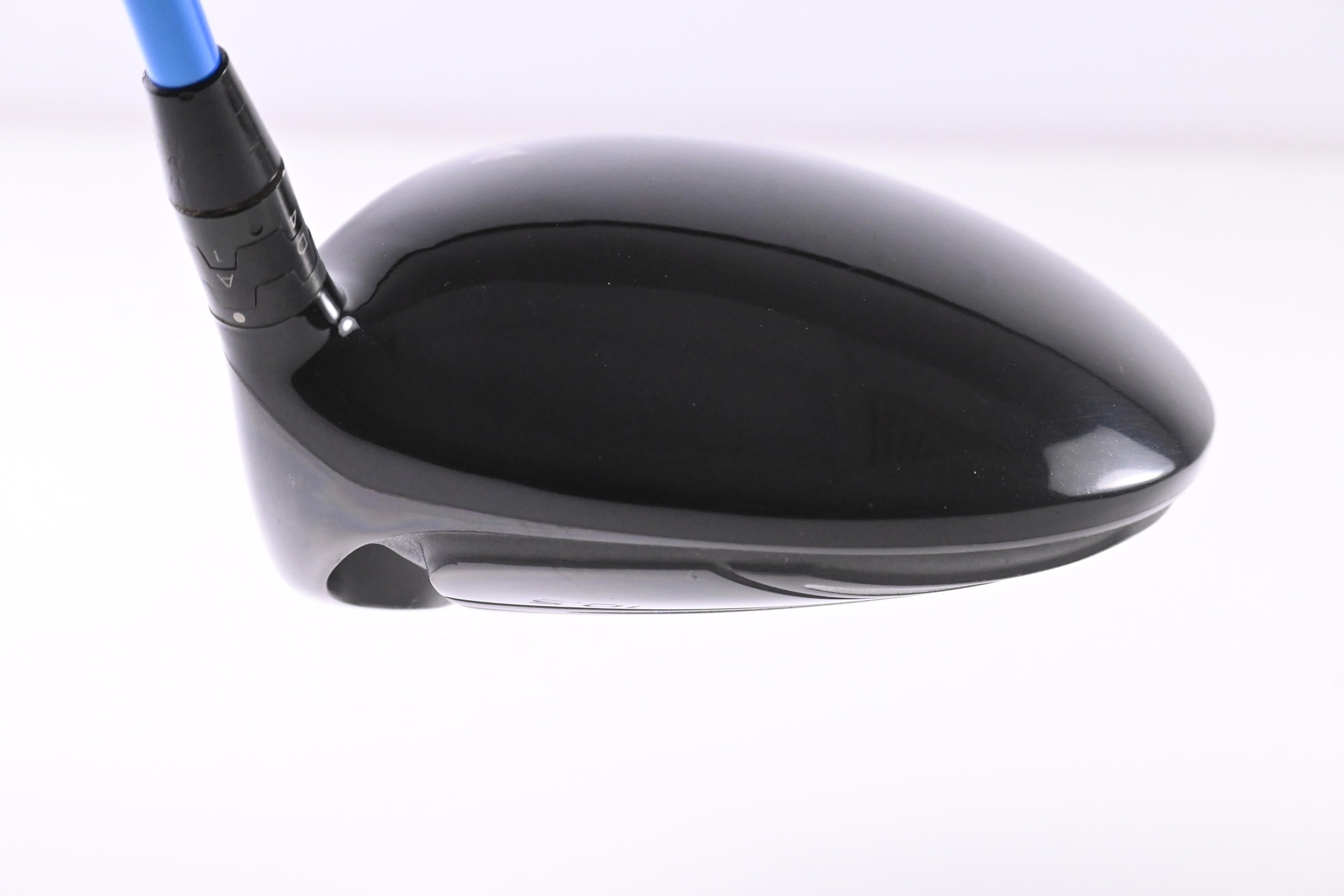 Titleist 915 D2 Driver / 10.5 Degree / Regular Flex Oban Devotion 45 Shaft