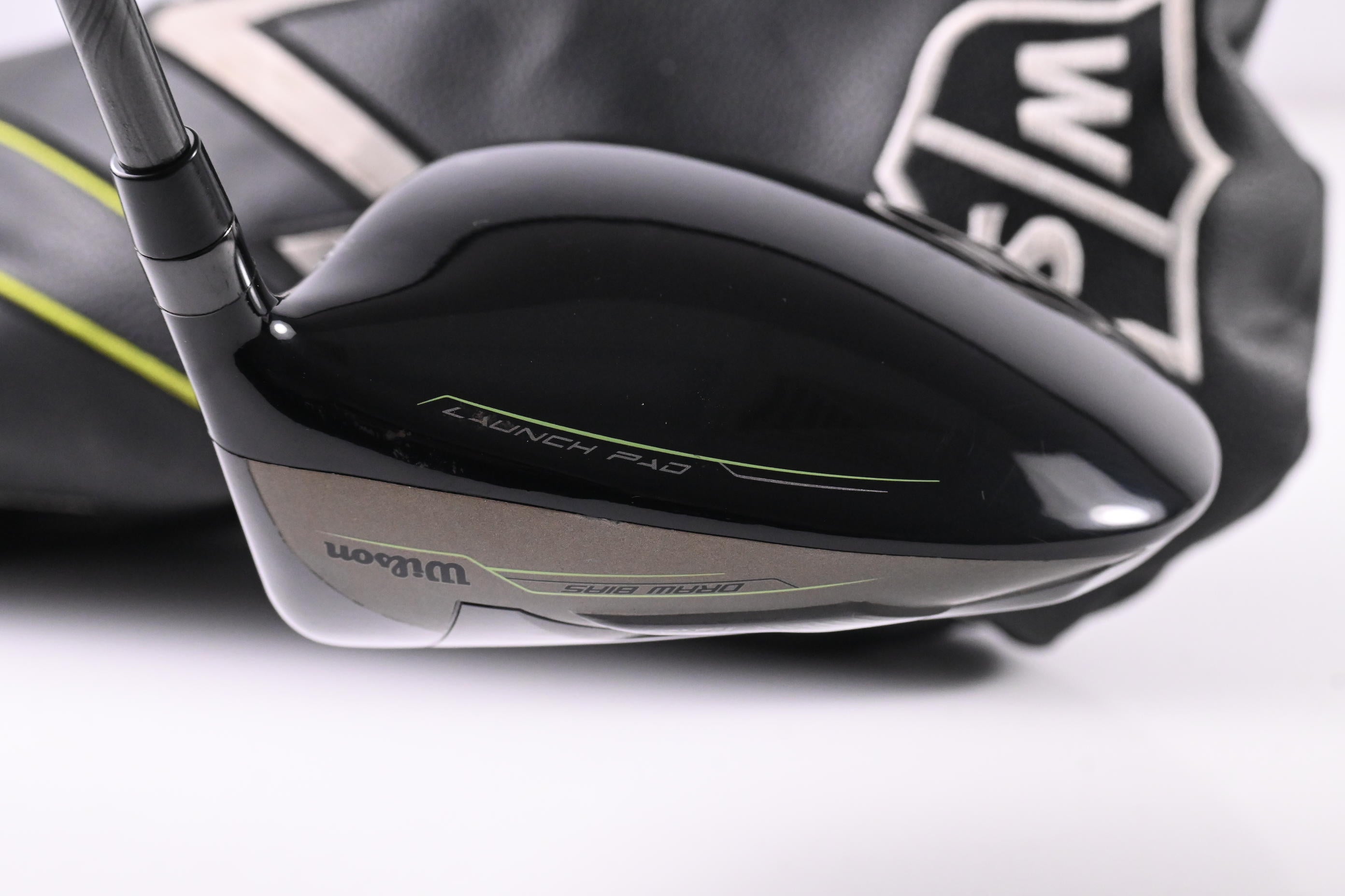 Wilson Launch Pad 2022 Driver / 10.5 Degree / Regular Flex EvenFlow 55 Shaft