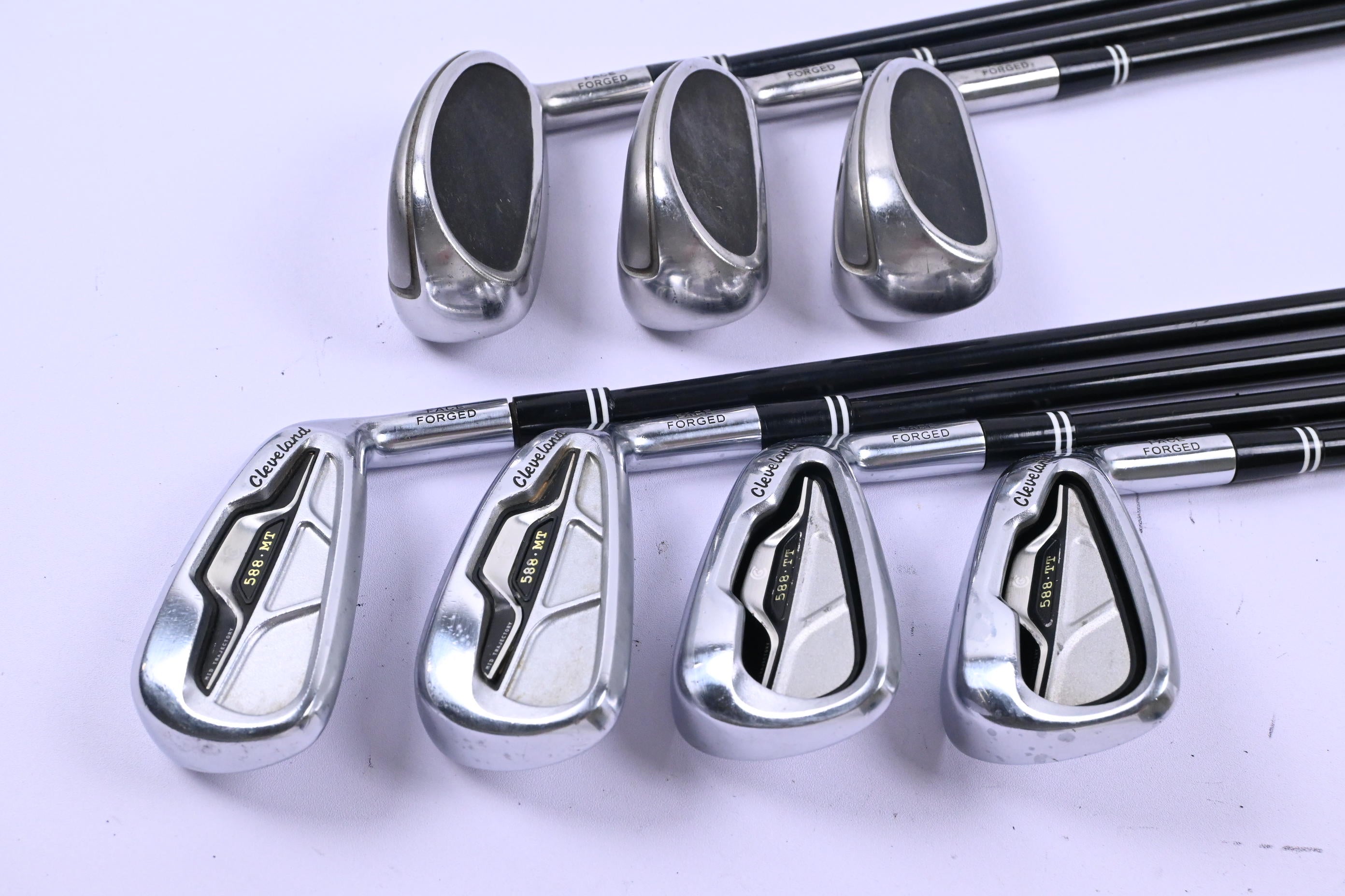 Cleveland 588 MT/588 TT/588 Altitude Combo Irons / 4-PW / Senior Flex Shafts