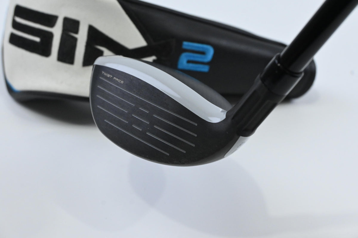 Taylormade SIM2 Max #4 Hybrid / 22 Degree / Stiff Flex HZRDUS Smoke Black RDX 80
