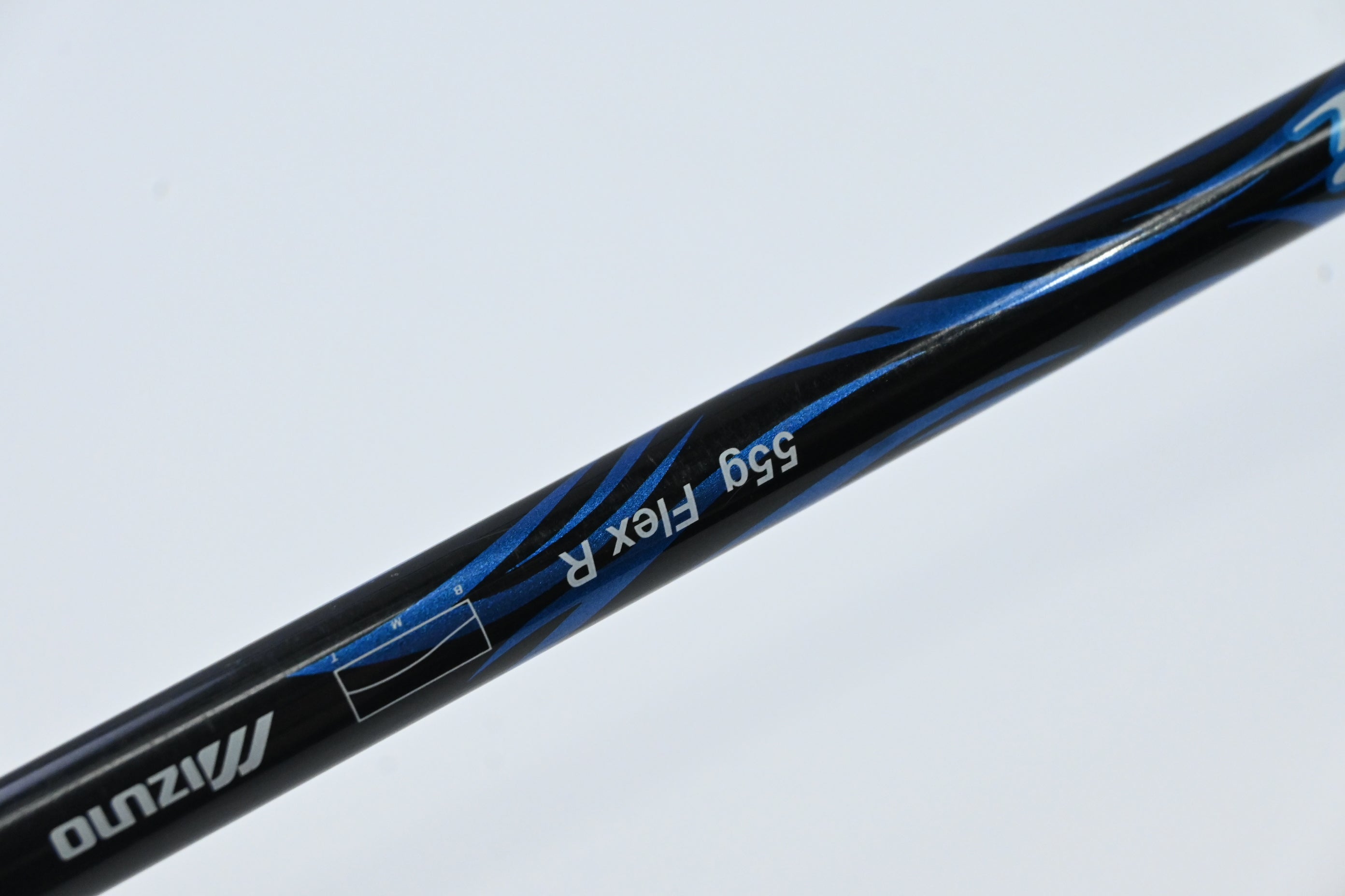 Mizuno JPX 825 Driver / 13.5 Degree / Regular Flex Fujikura Orchi 55