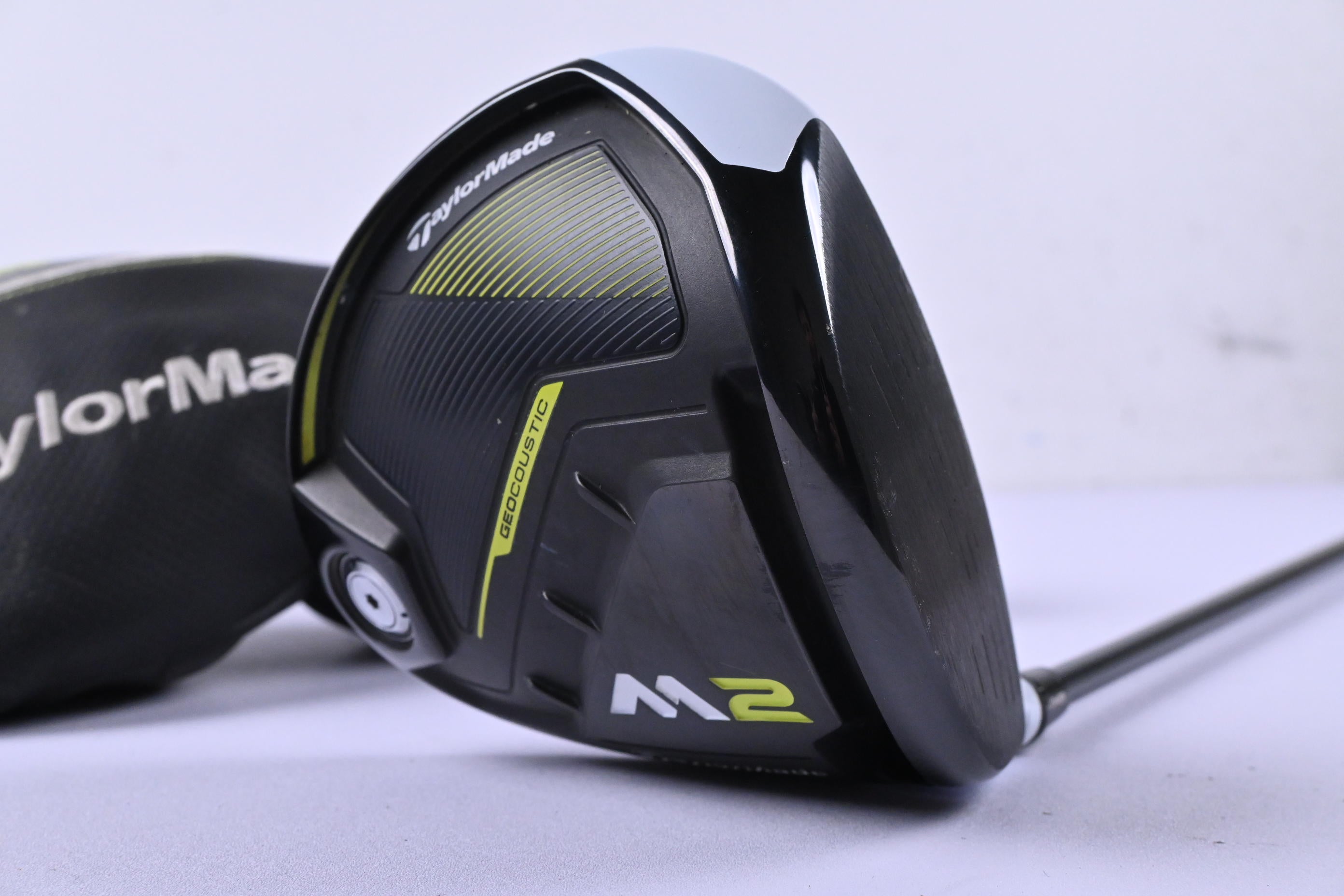 Taylormade M2 2017 Driver / 9.5 Degree / Regular Flex Fujikura XLR8 Pro 56 Shaft