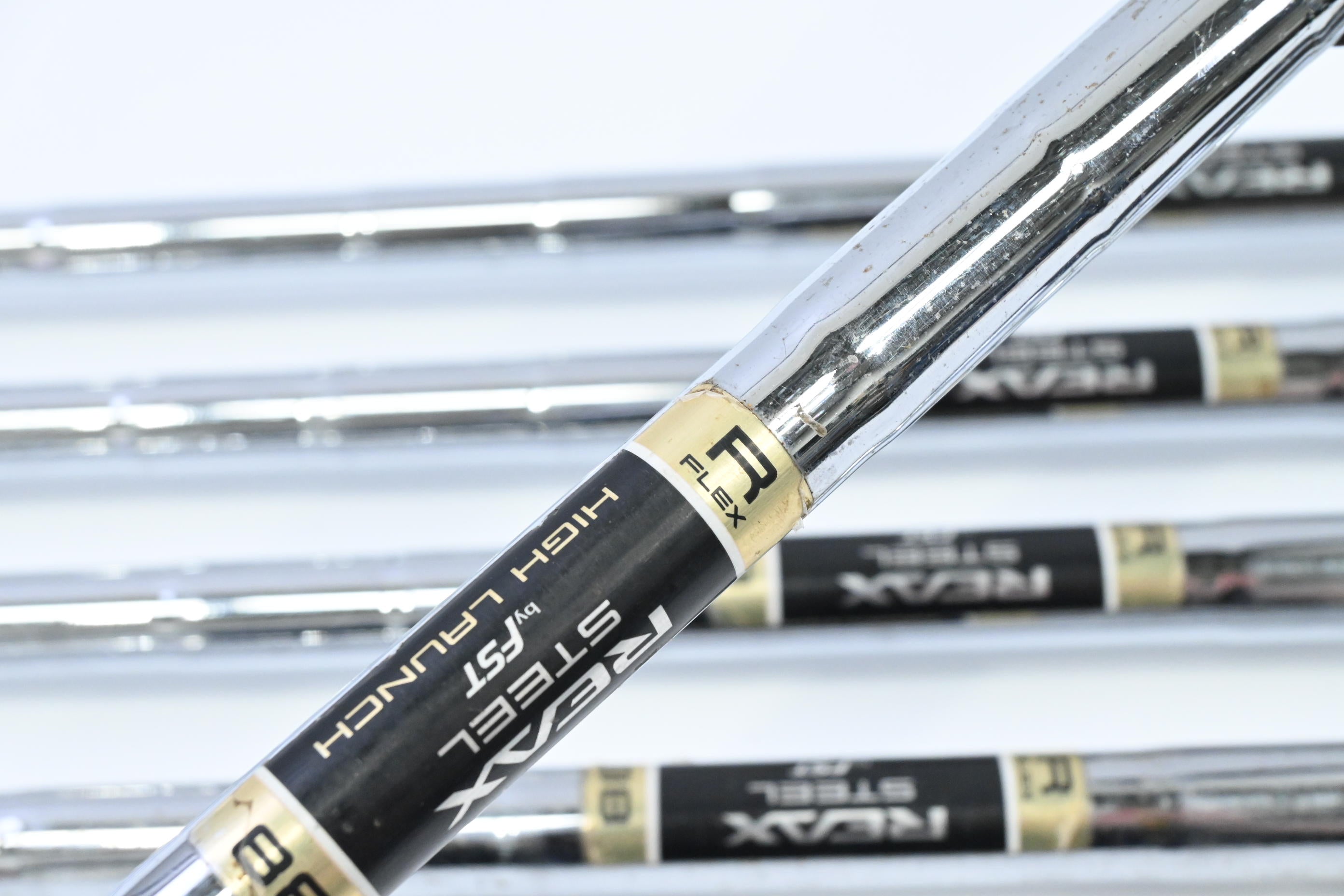 Left Hand Taylormade M2 2016 Irons / 5-PW / Regular Flex Reax Steel 88 Shafts