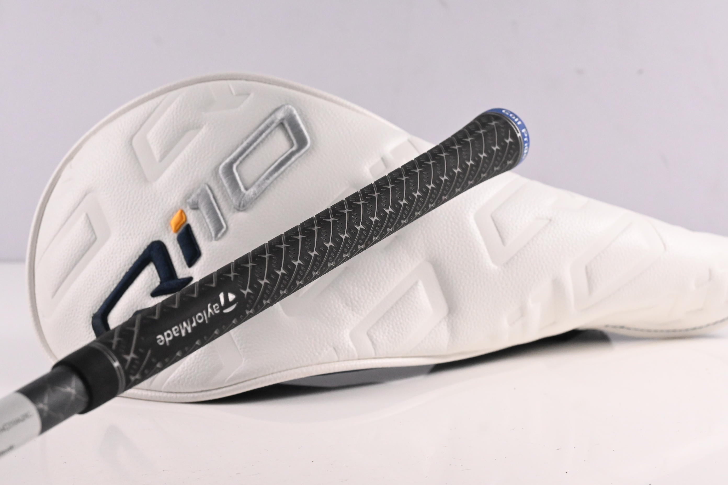 Taylormade Qi10 LS Driver / 9 Degree / Stiff Flex Tensei AV Limited White 65