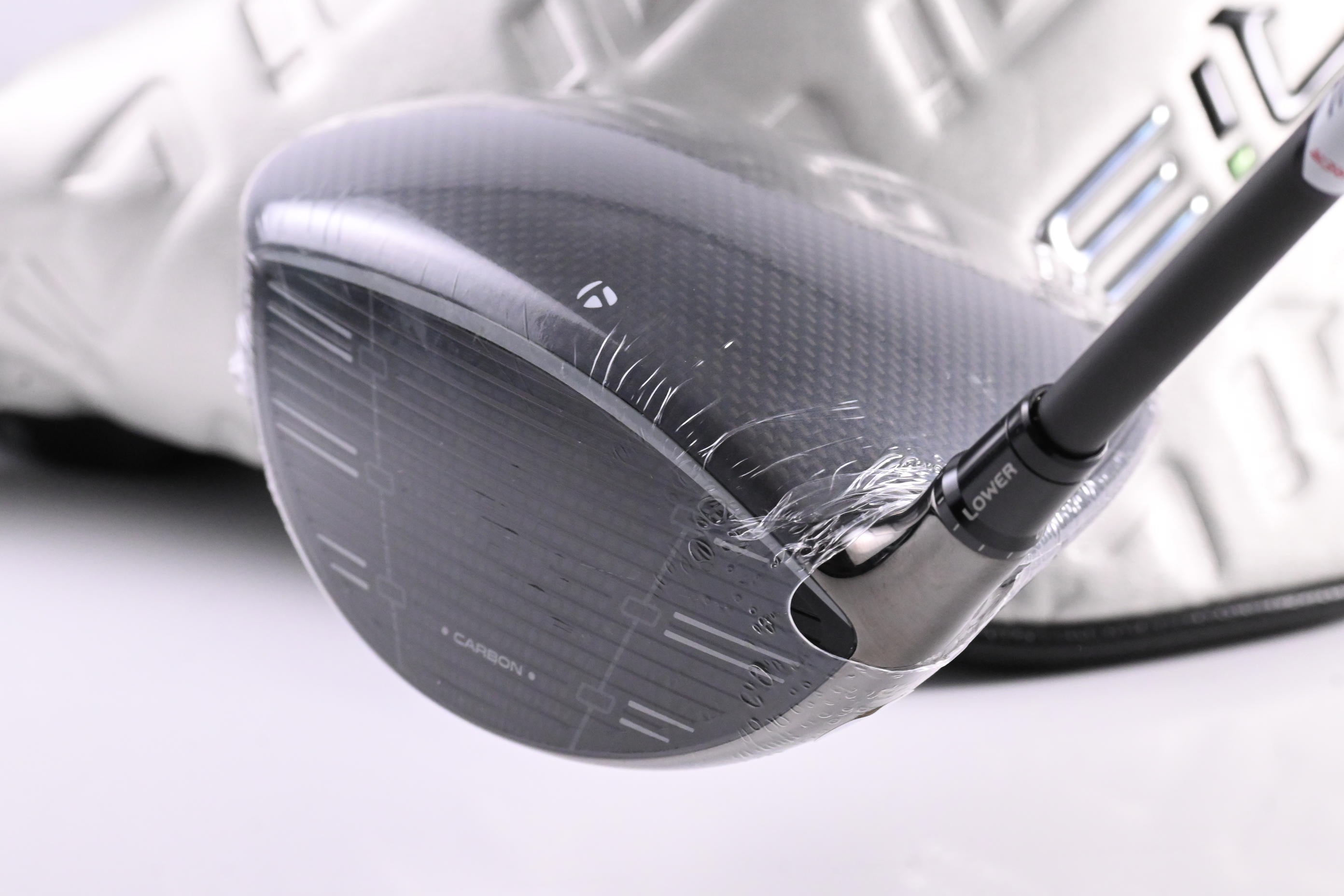 Taylormade Qi35 Driver / 10.5 Degree / Regular Flex Ventus Blue 5 Shaft