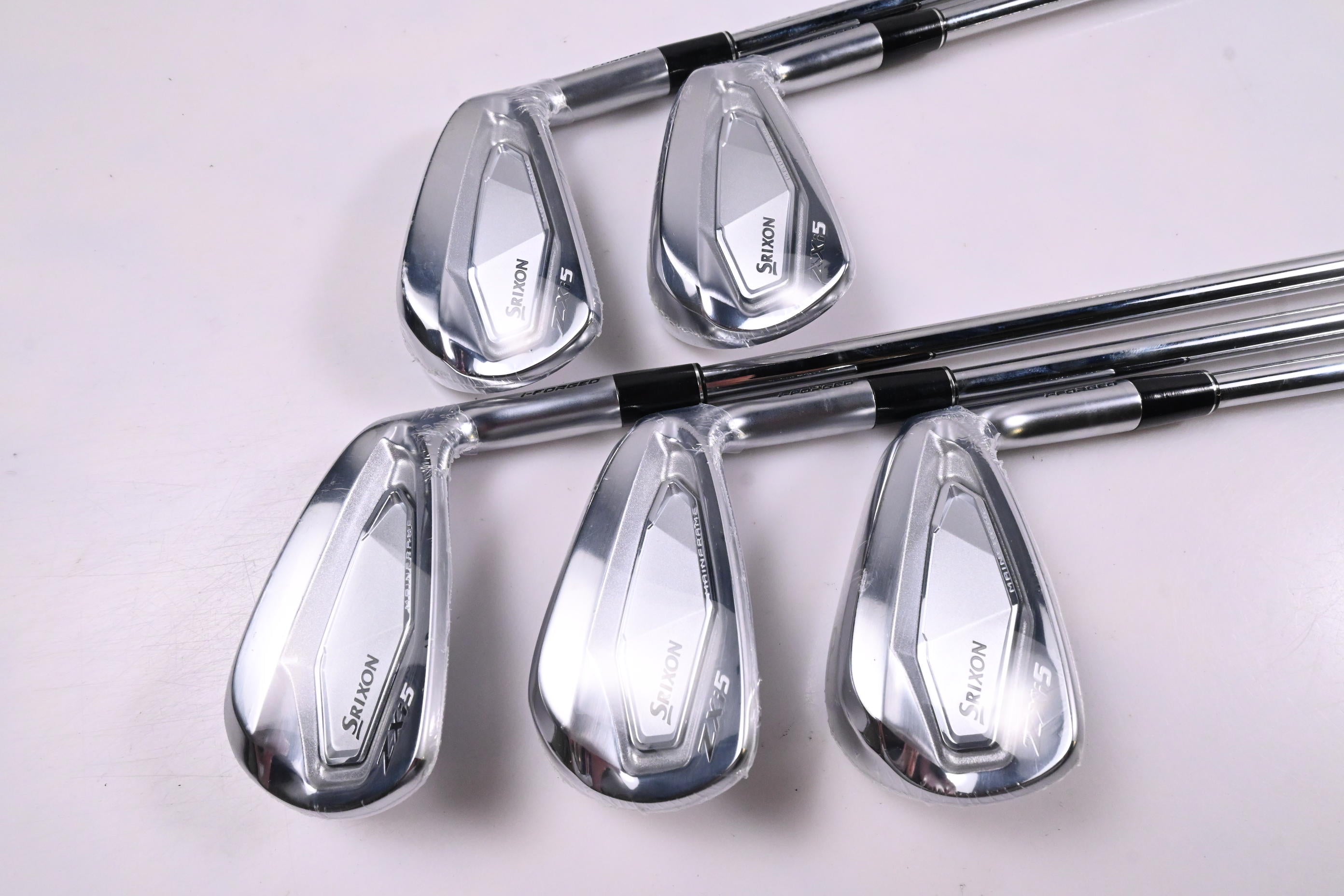 Srixon ZXi5 Irons / 6-PW / Regular Flex N.S.Pro Zelos8 Shafts