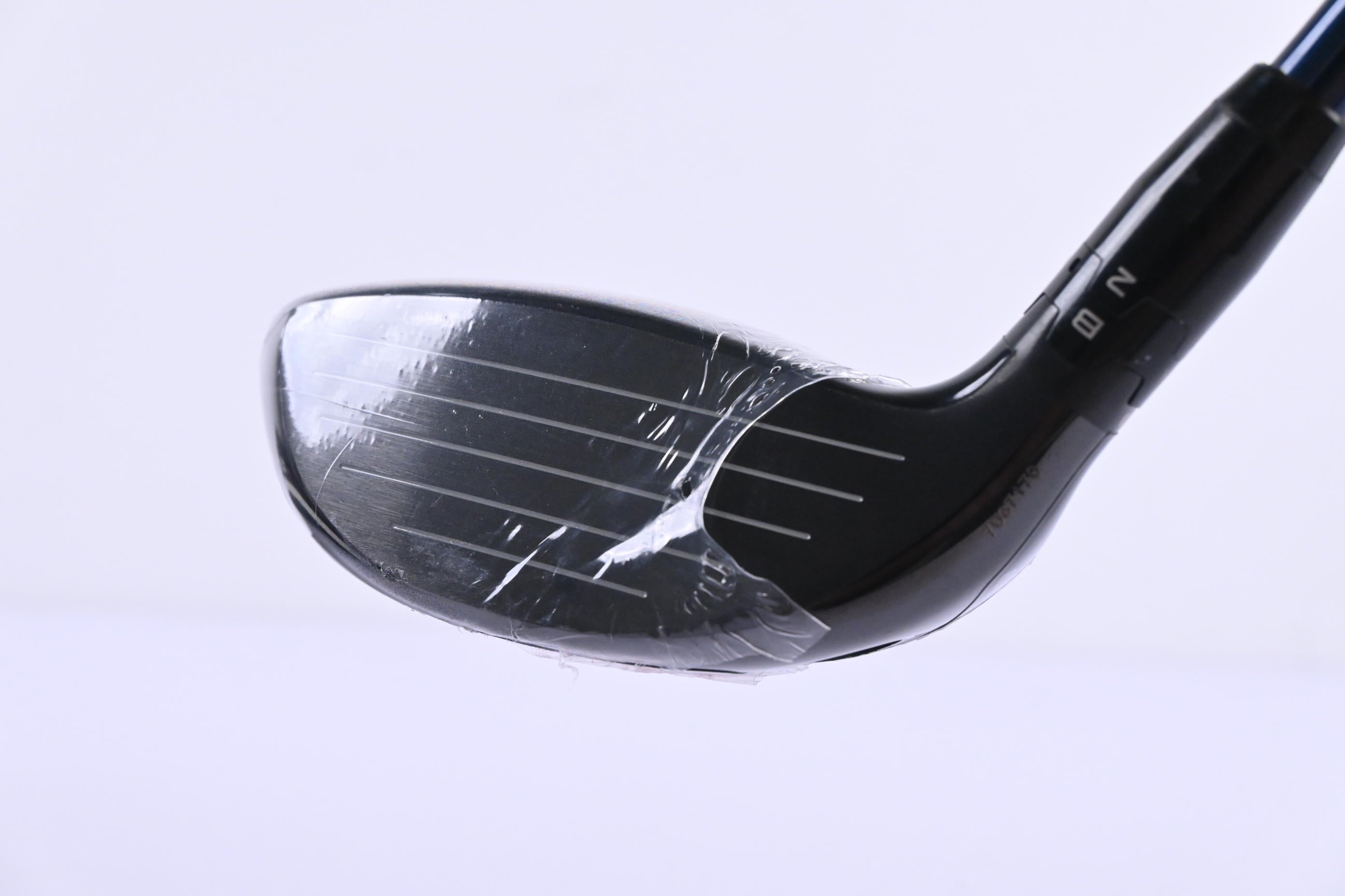 Titleist GT2 #5 Wood / 18 Degree / Stiff Flex Fujikura Ventus Blue 6 Shaft