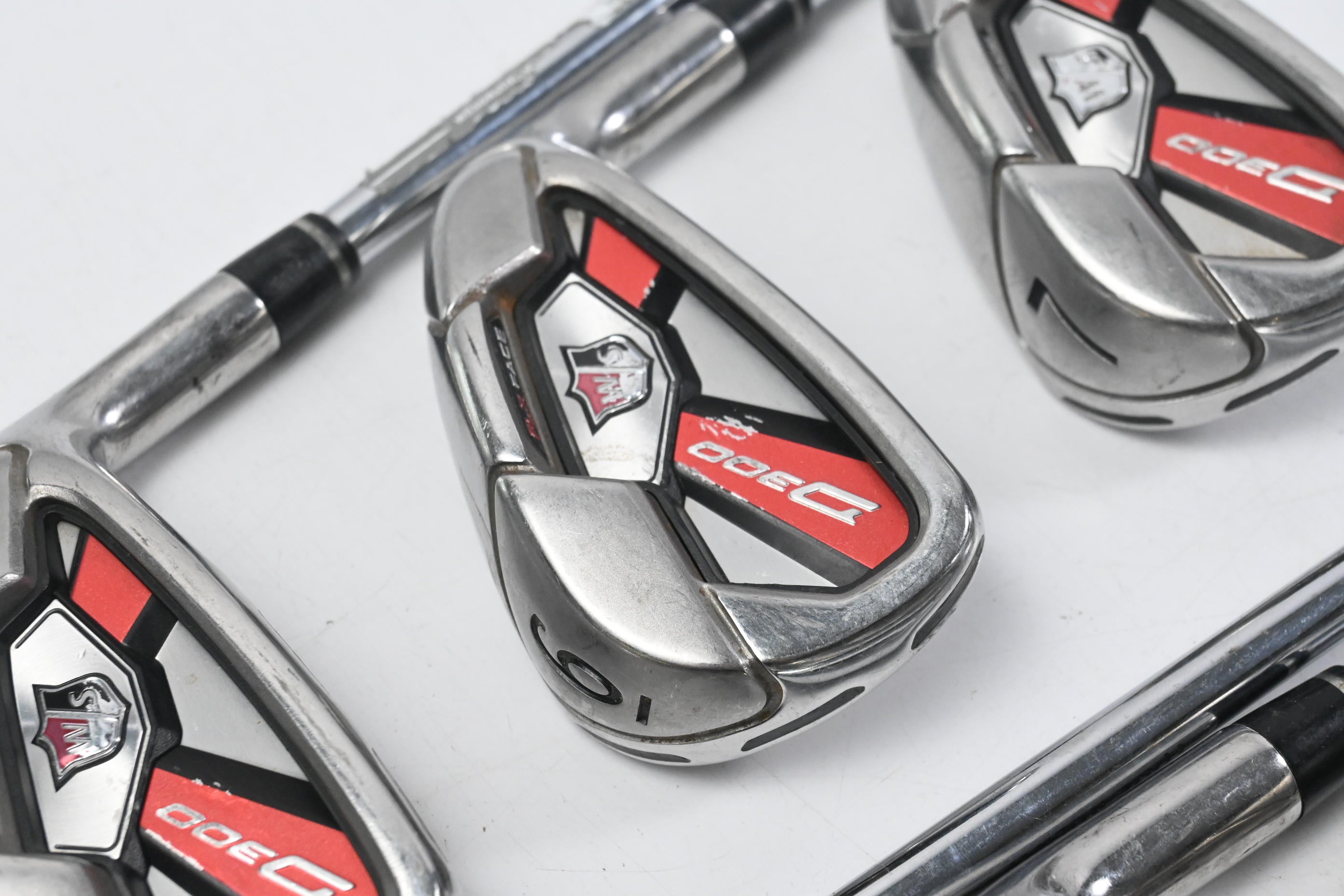 Wilson D300 Irons / 5-PW+SW / Regular Flex KBS Tour 80 Shafts