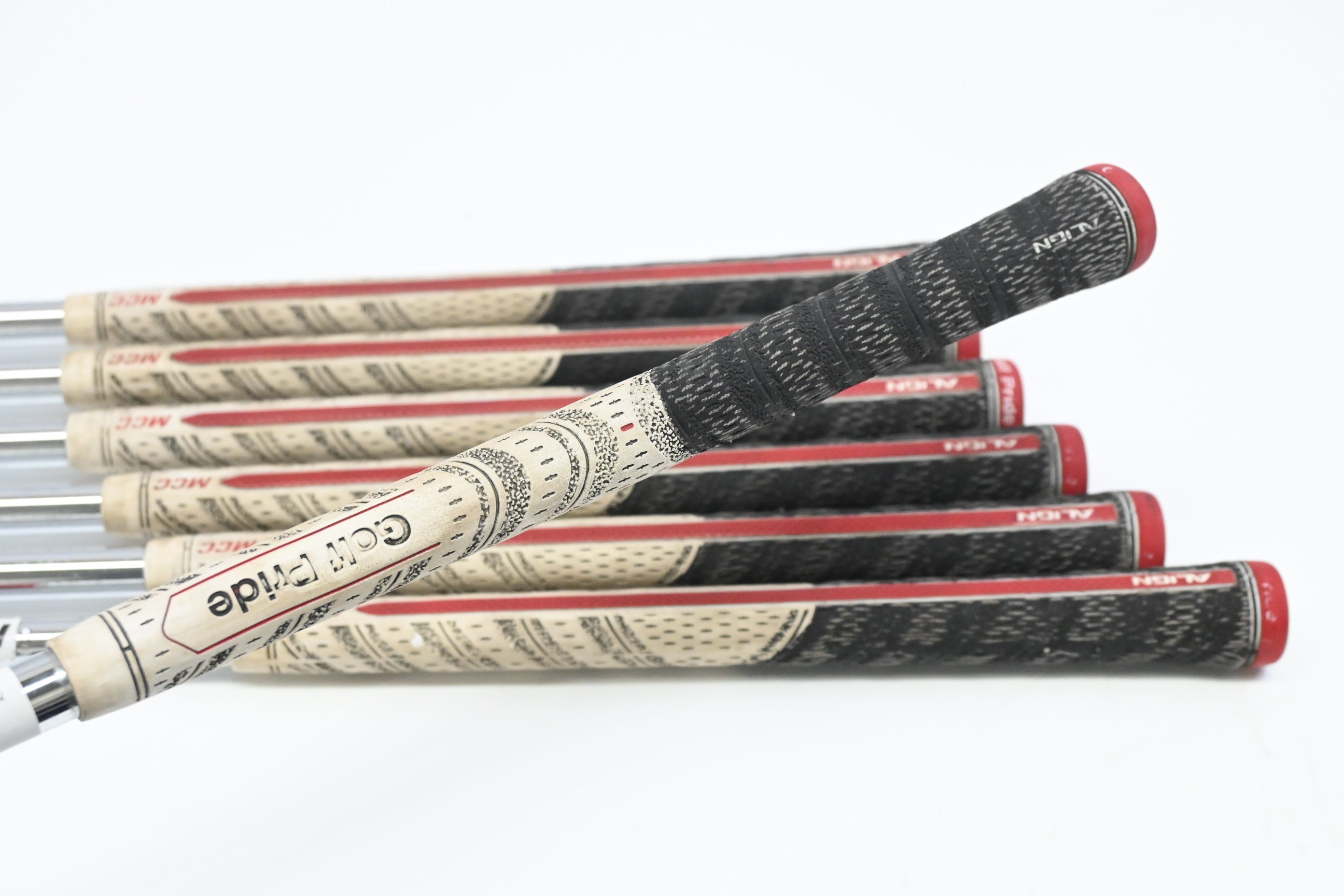 Taylormade Stealth Irons / 5-PW+AW / Regular Flex KBS Max MT 85 Shafts