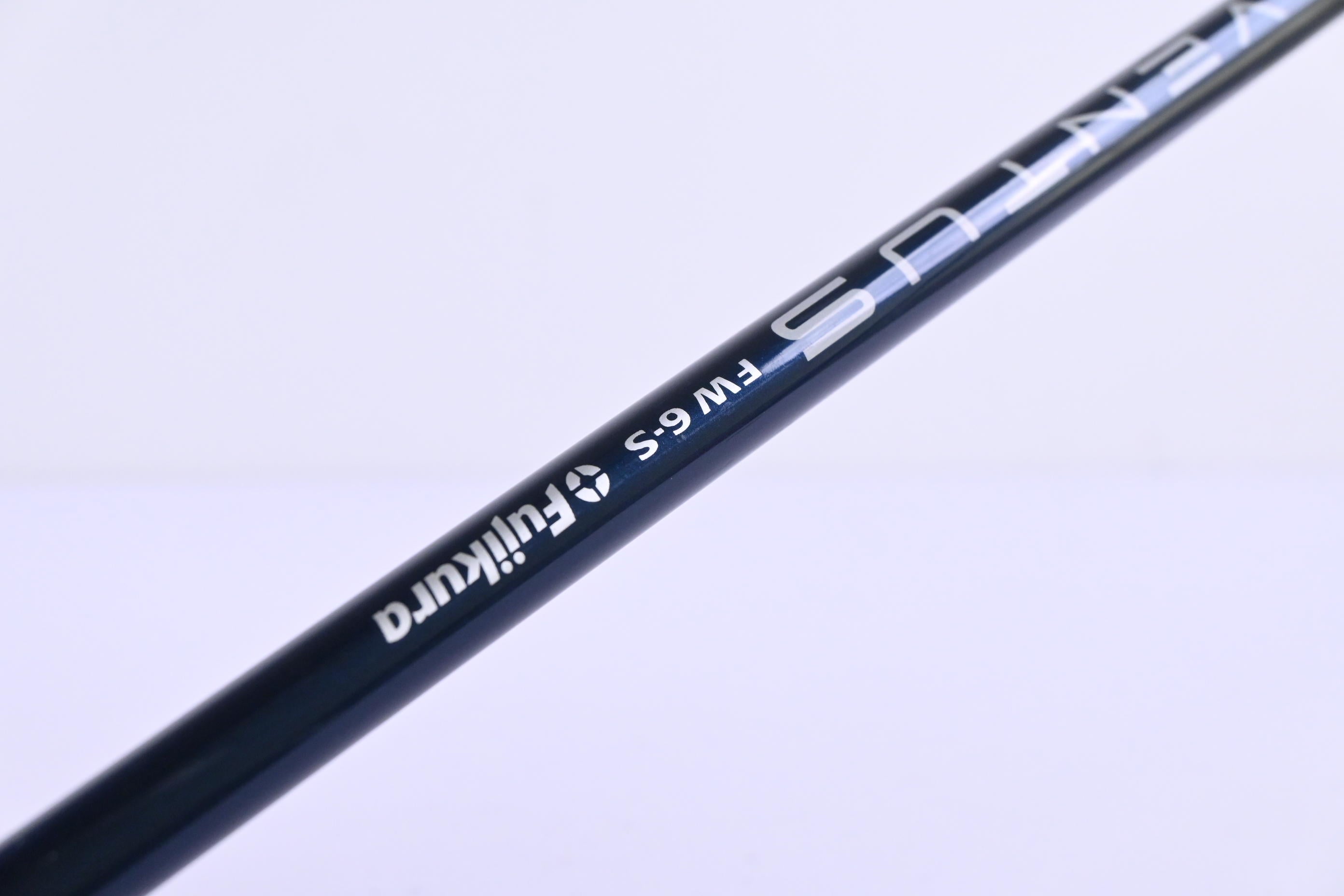 Titleist GT2 #5 Wood / 18 Degree / Stiff Flex Fujikura Ventus Blue 6 Shaft
