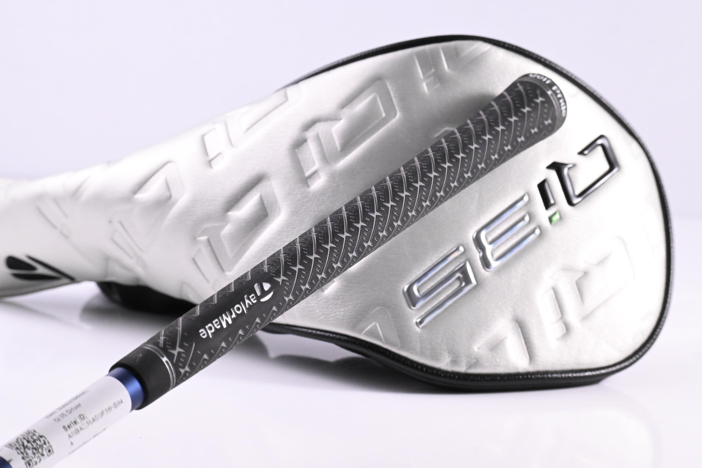 Taylormade Qi35 Driver / 10.5 Degree / Regular Flex Ventus Blue 5 Shaft